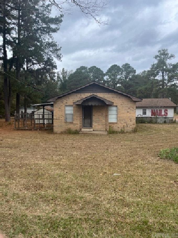 1590 California Avenue Property Photo