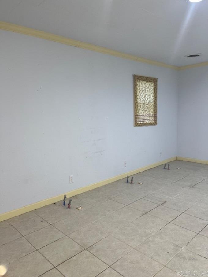 1590 California Avenue Property Photo 4