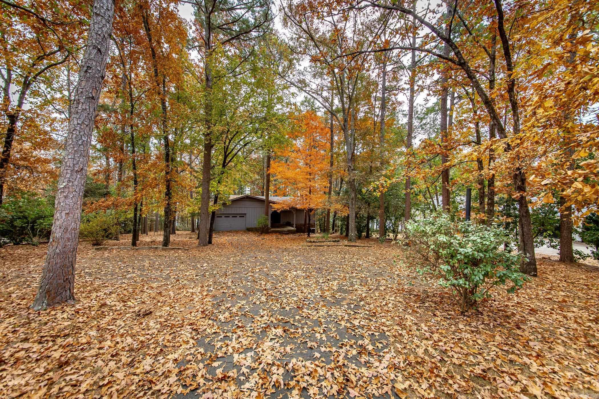 324 Valhalla Drive Property Photo 3