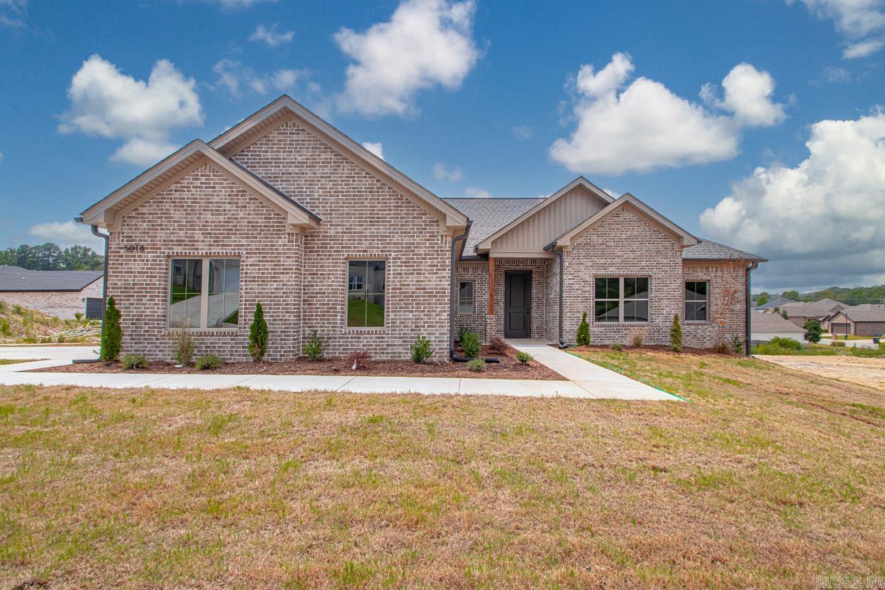 5018 Springwood Circle Property Photo