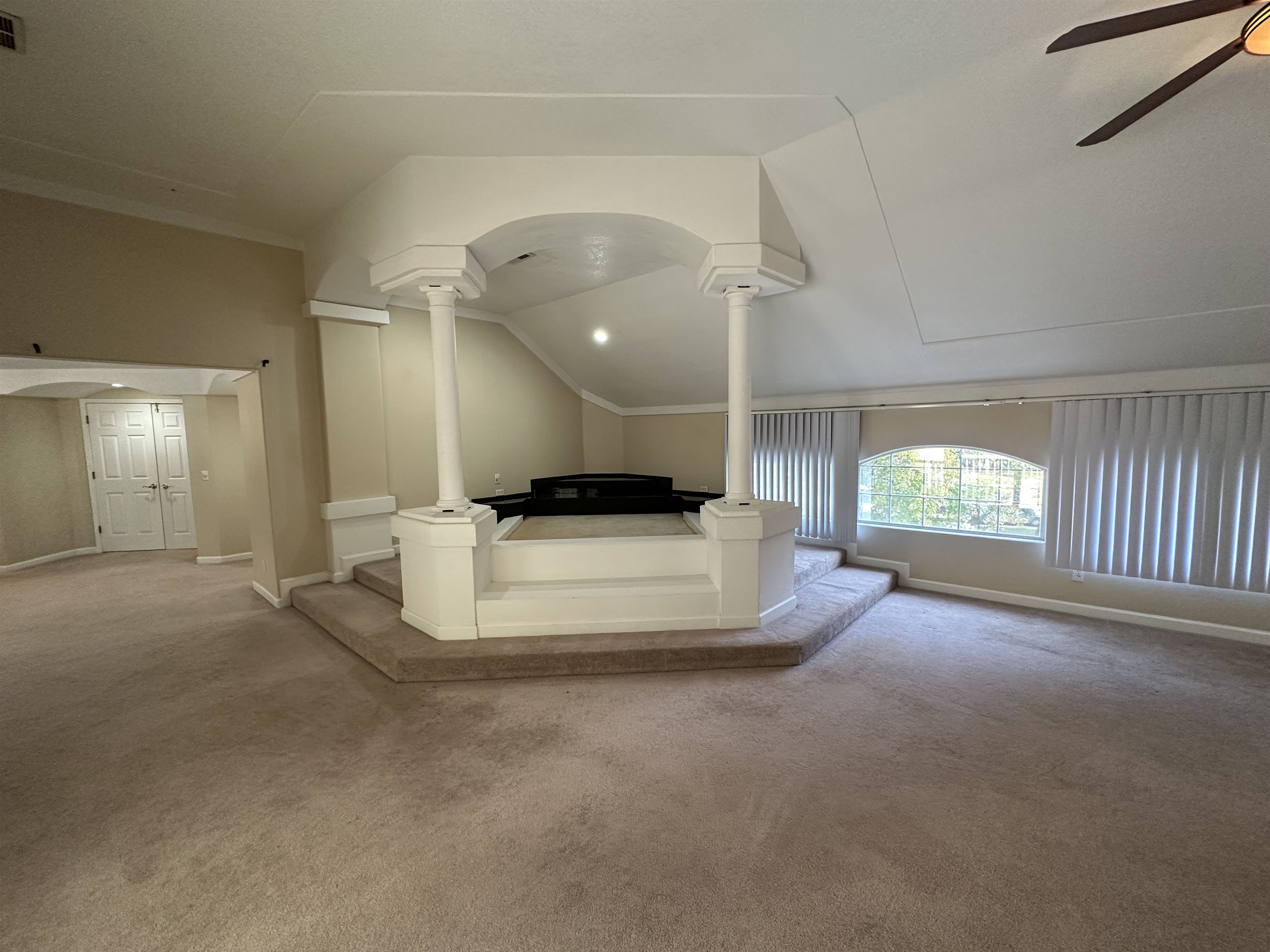 1906 Carolyn Drive Property Photo 44