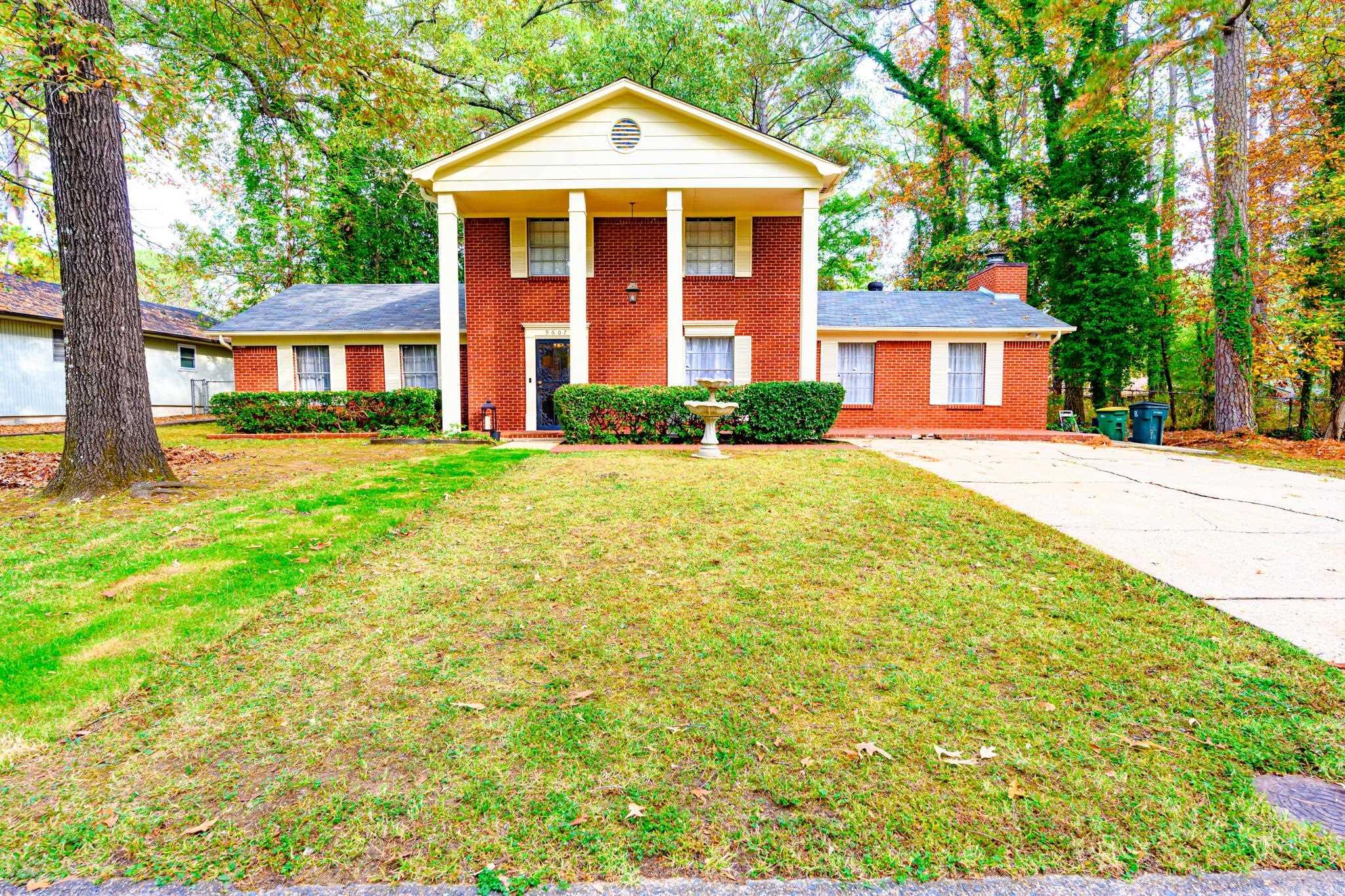 Allendale Manor Real Estate Listings Main Image