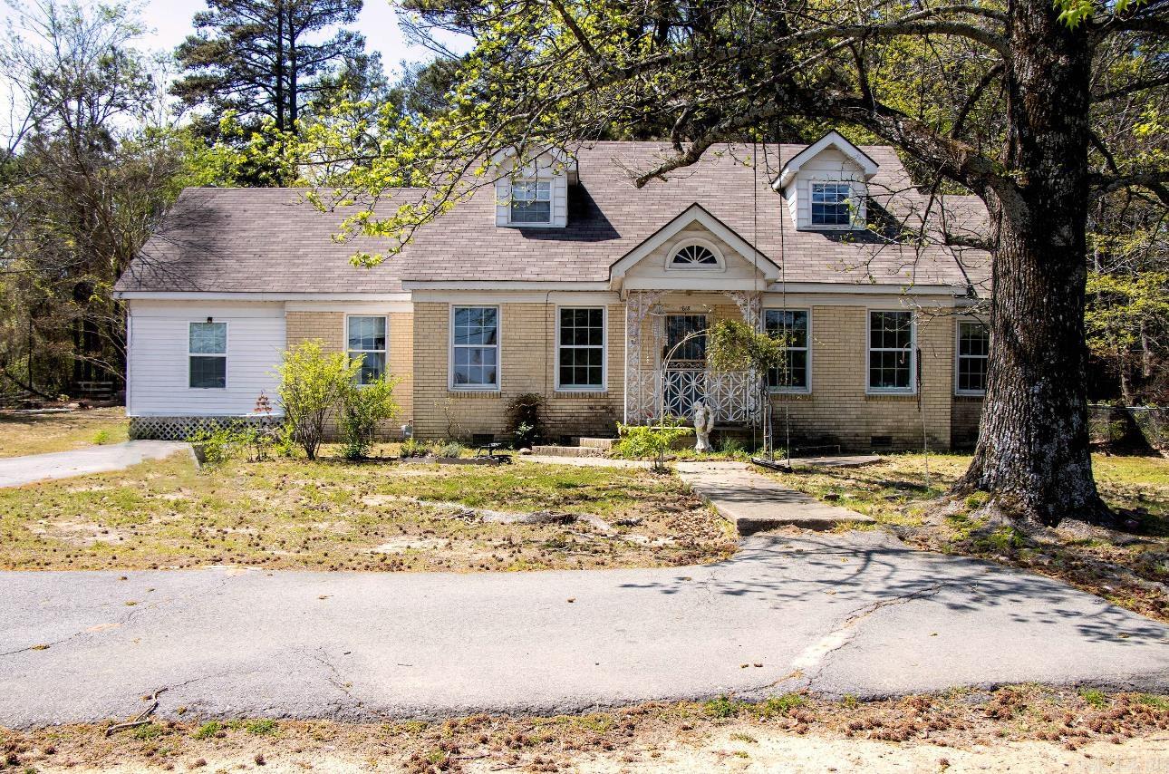 7818 Dollarway Road Property Photo 1