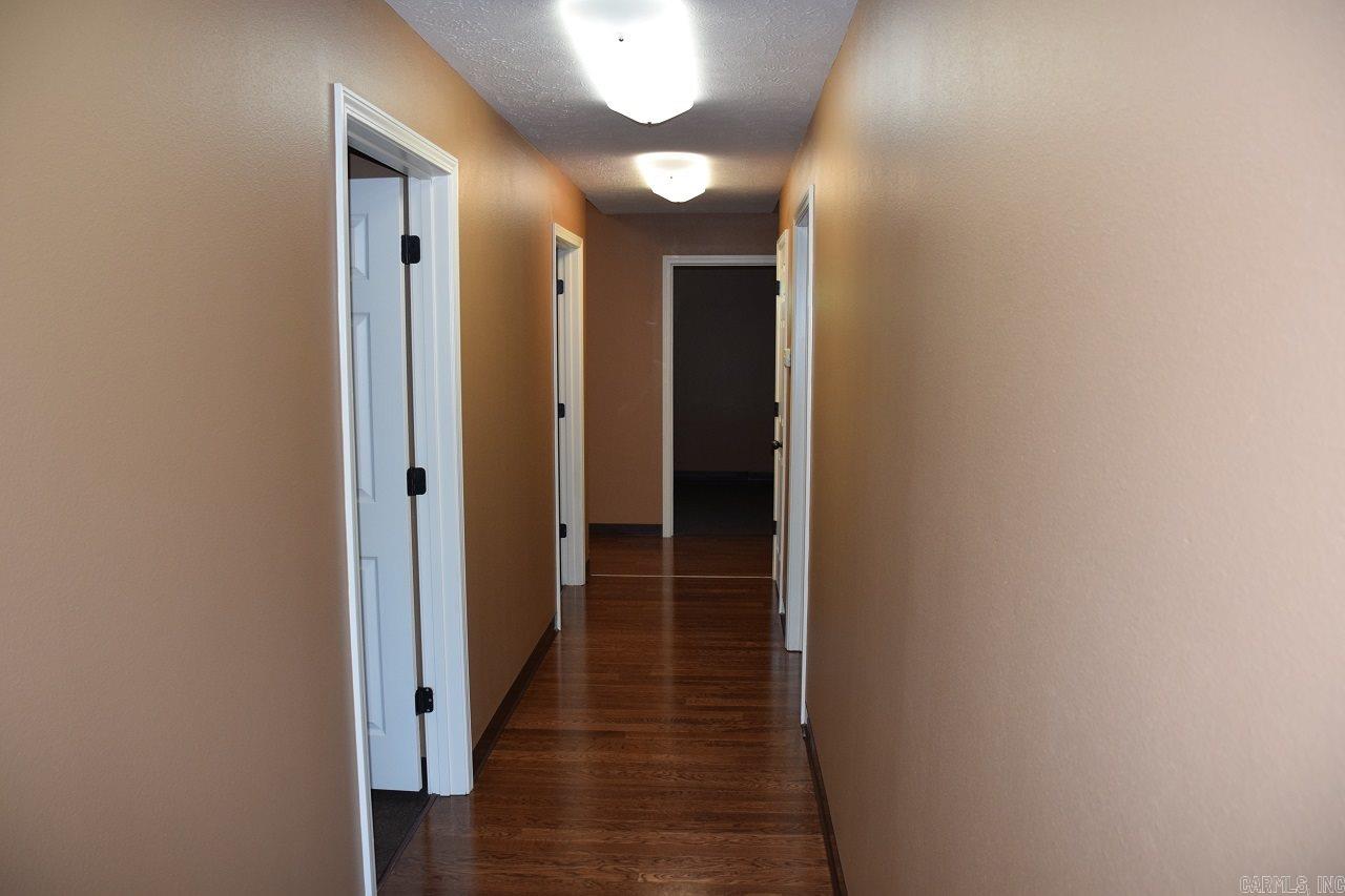 703-717 W Beebe Capps Expressway Property Photo 12
