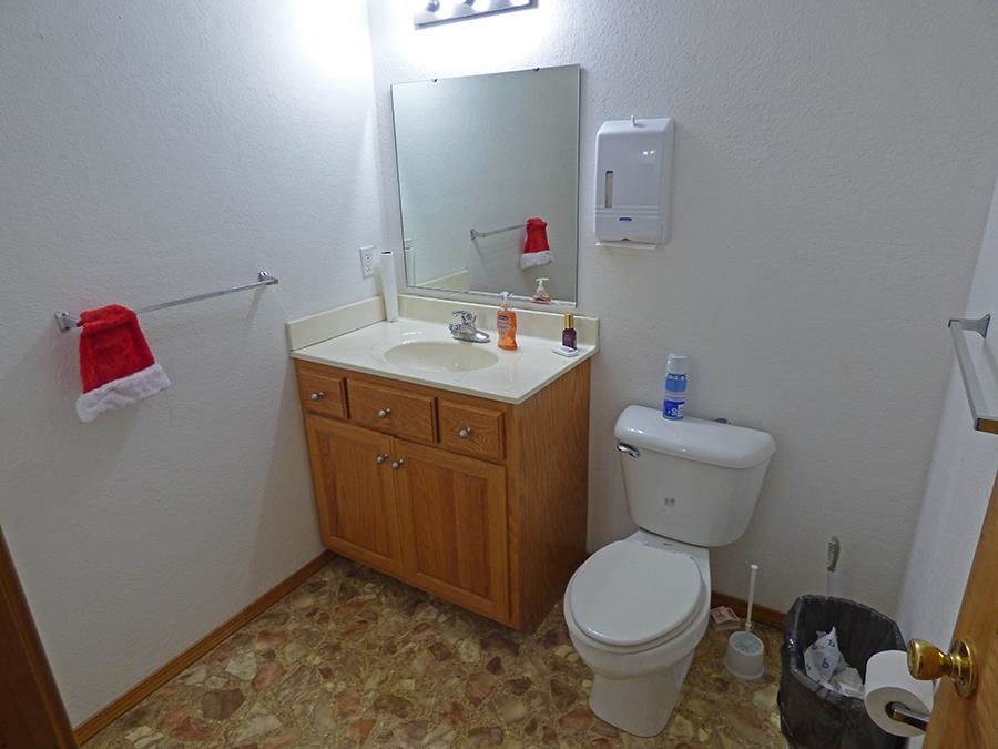 308 W Highway 62 Property Photo 10