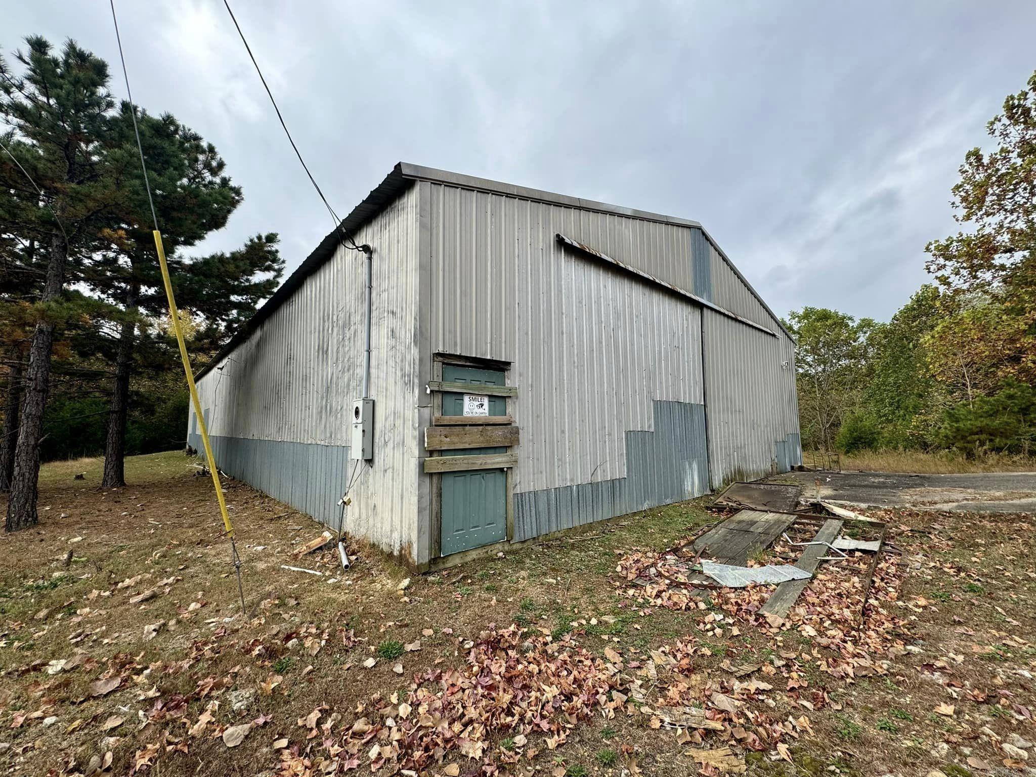 200 Floral Road Property Photo 11