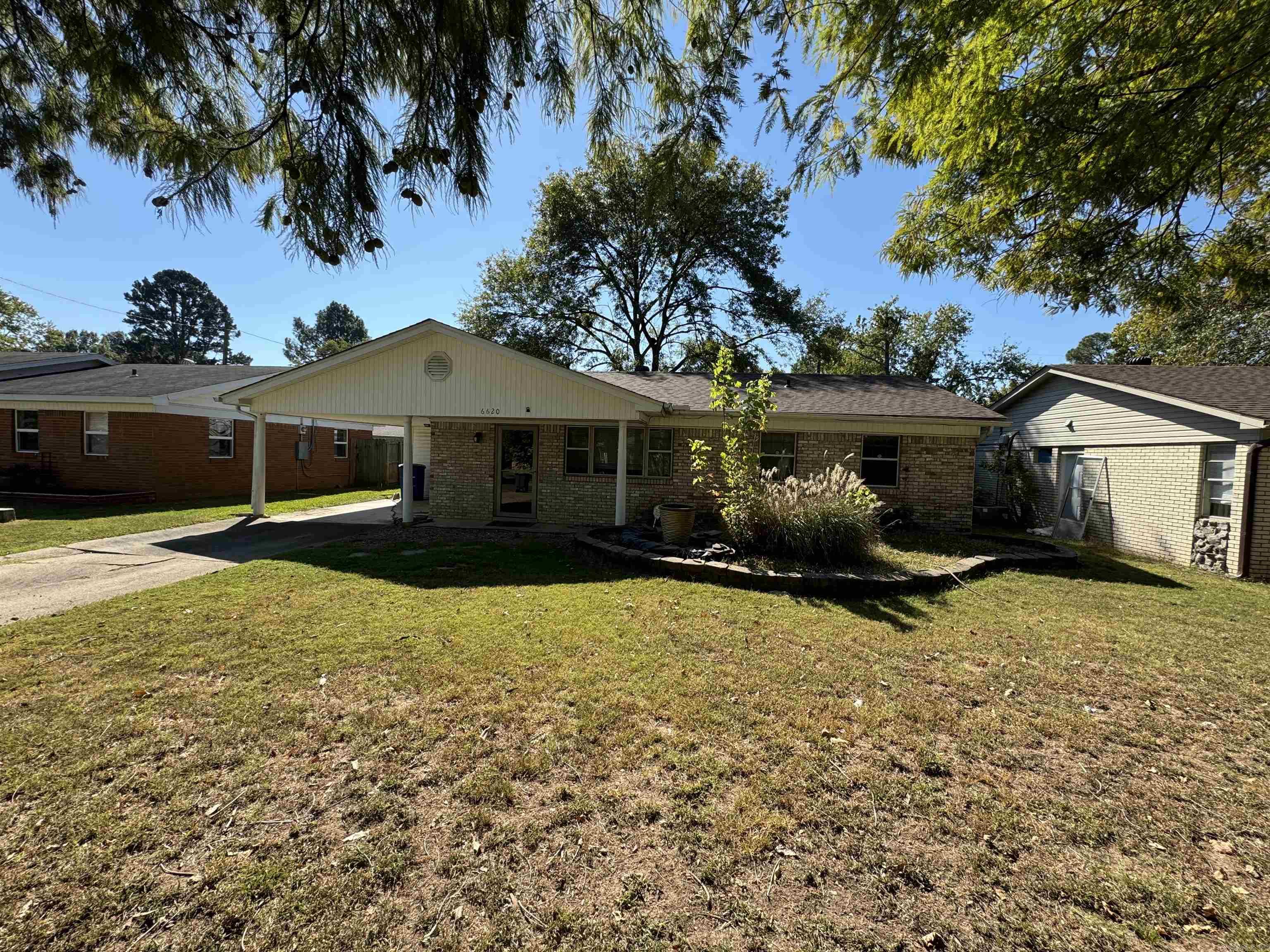6620 Pioneer Road Property Photo