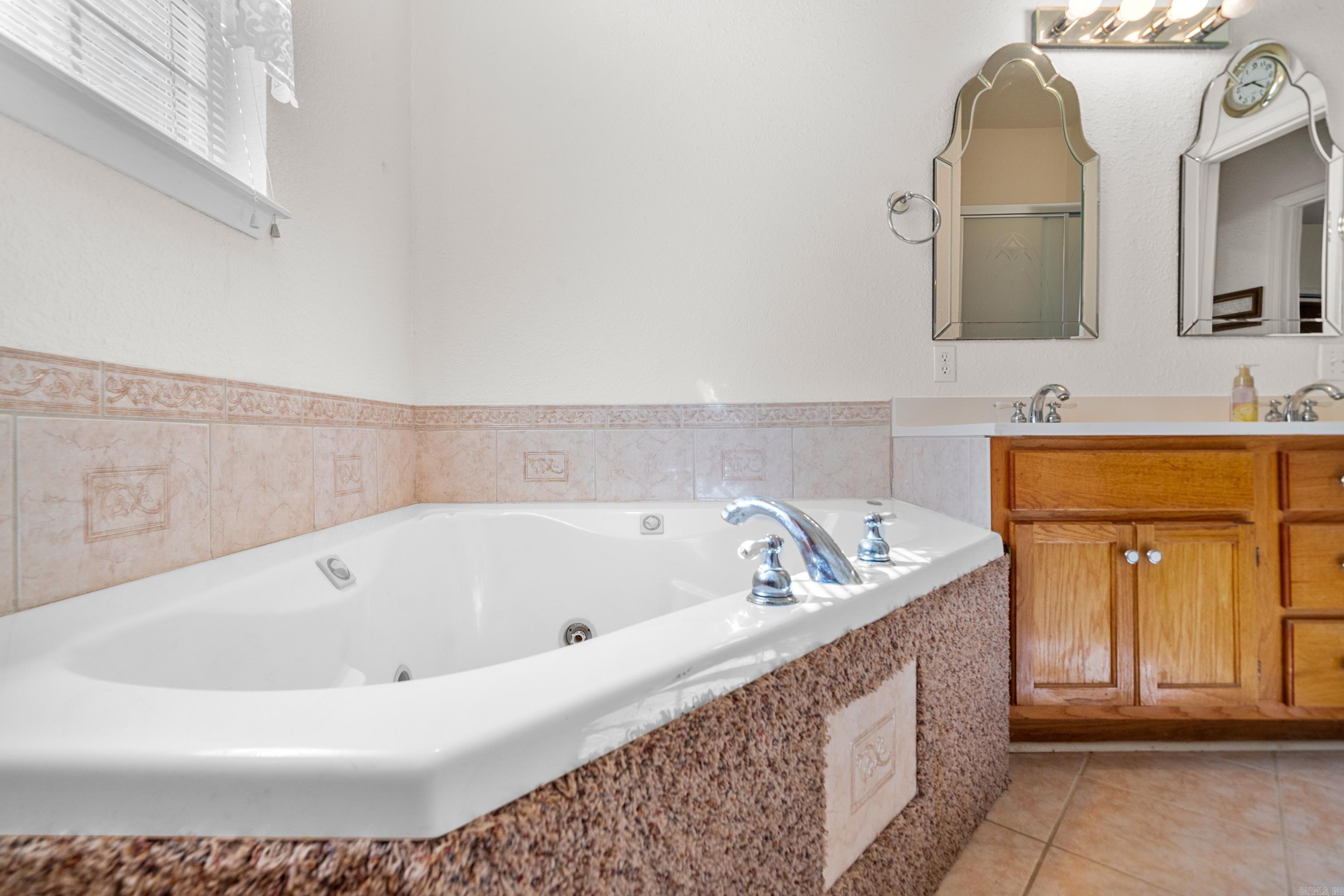 250 Peaceful Hills Lane Property Photo 44
