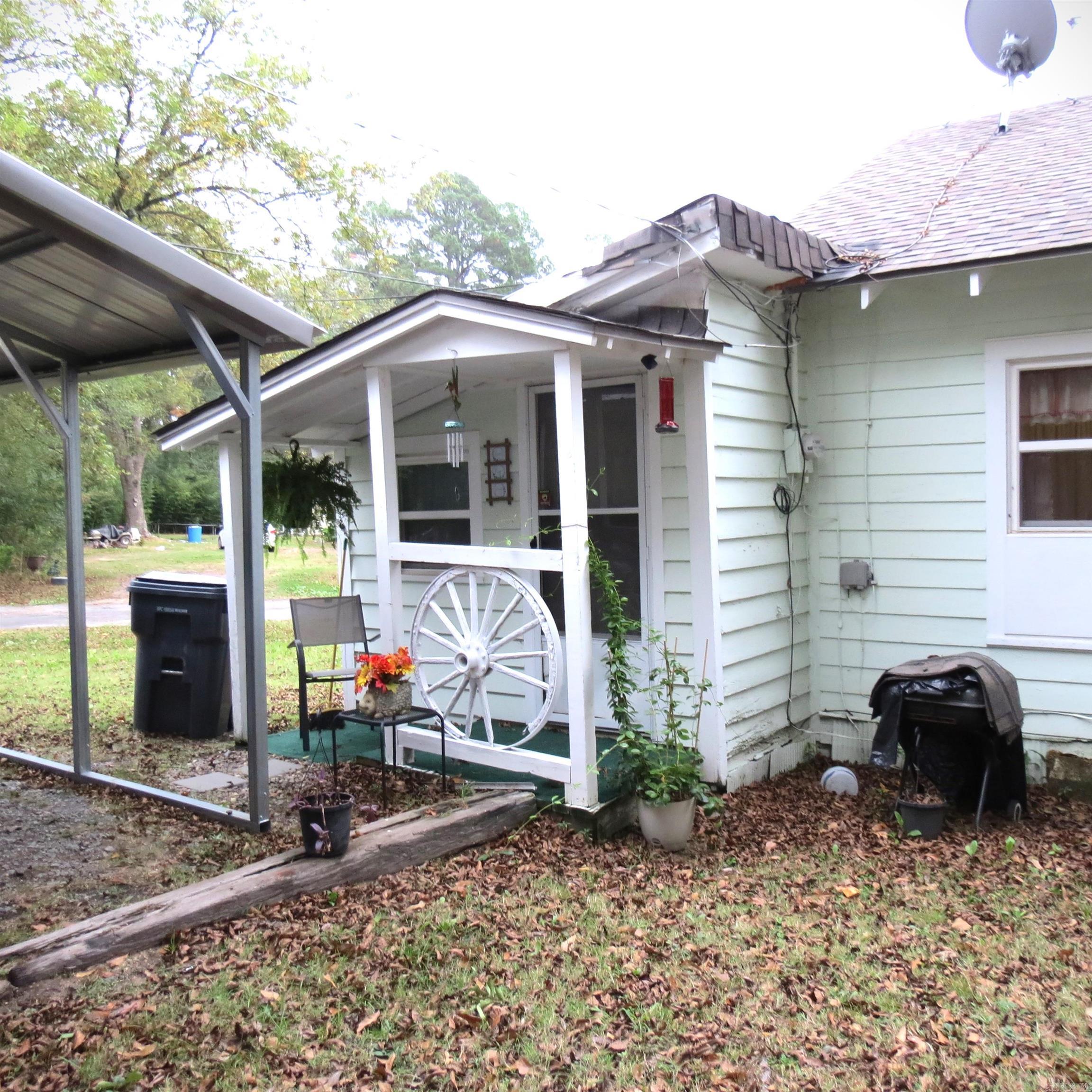 404 Jasmine Street Property Photo 9