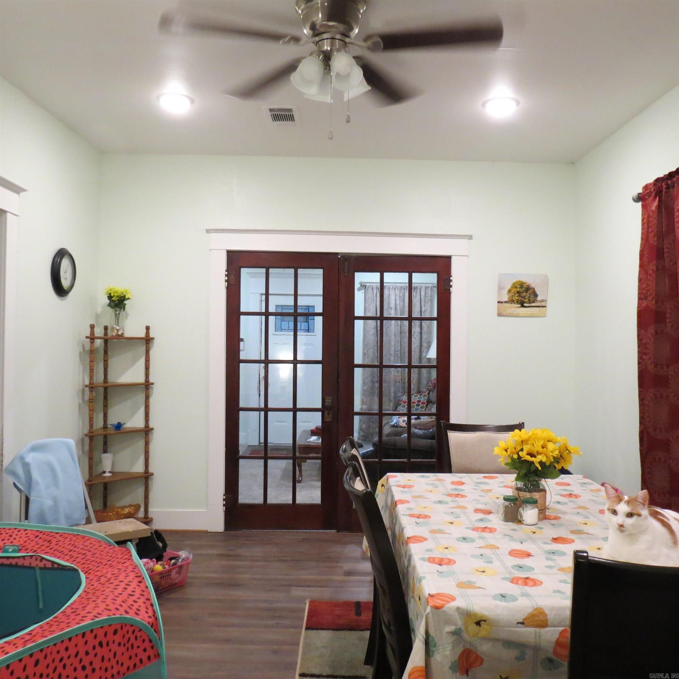 404 Jasmine Street Property Photo 16