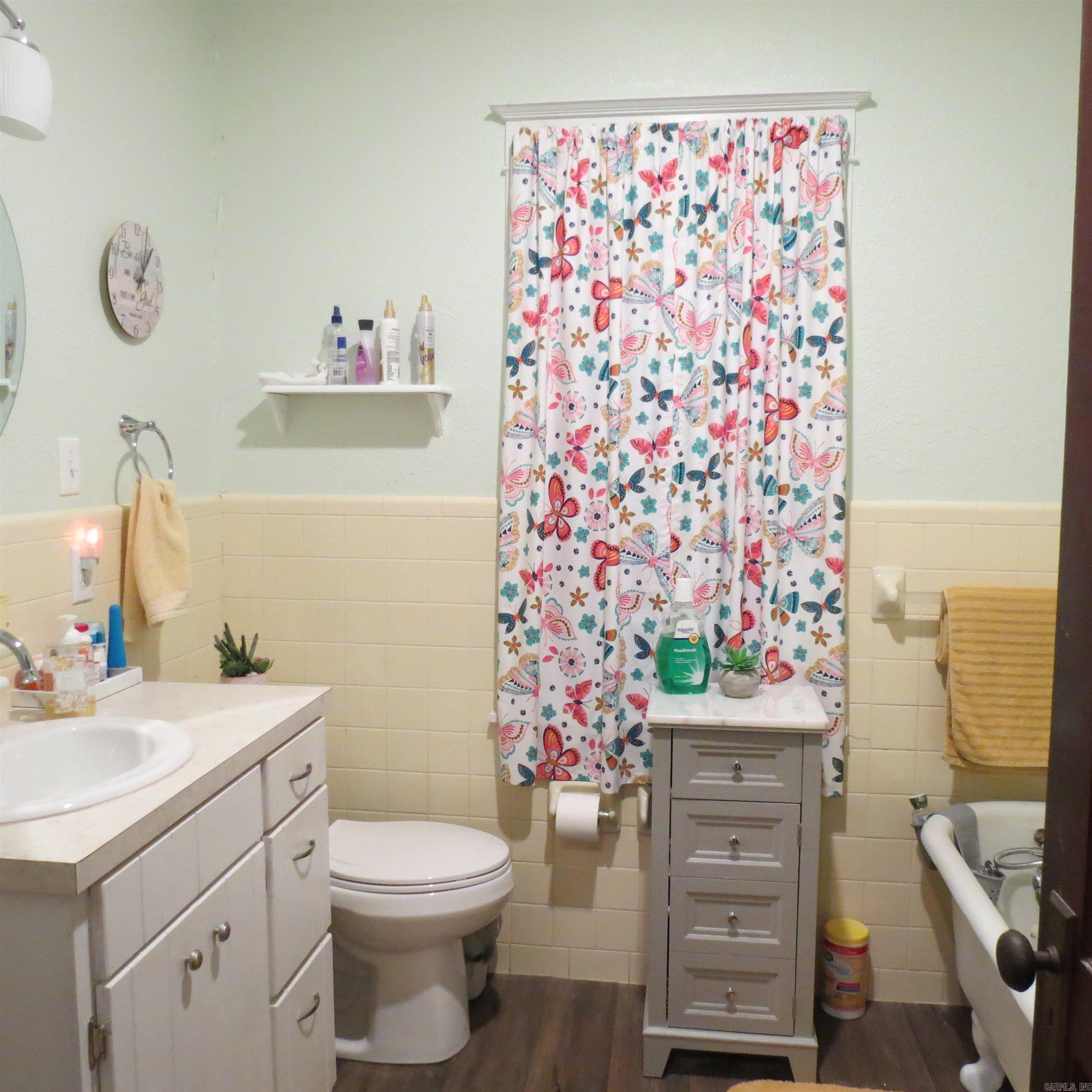 404 Jasmine Street Property Photo 25