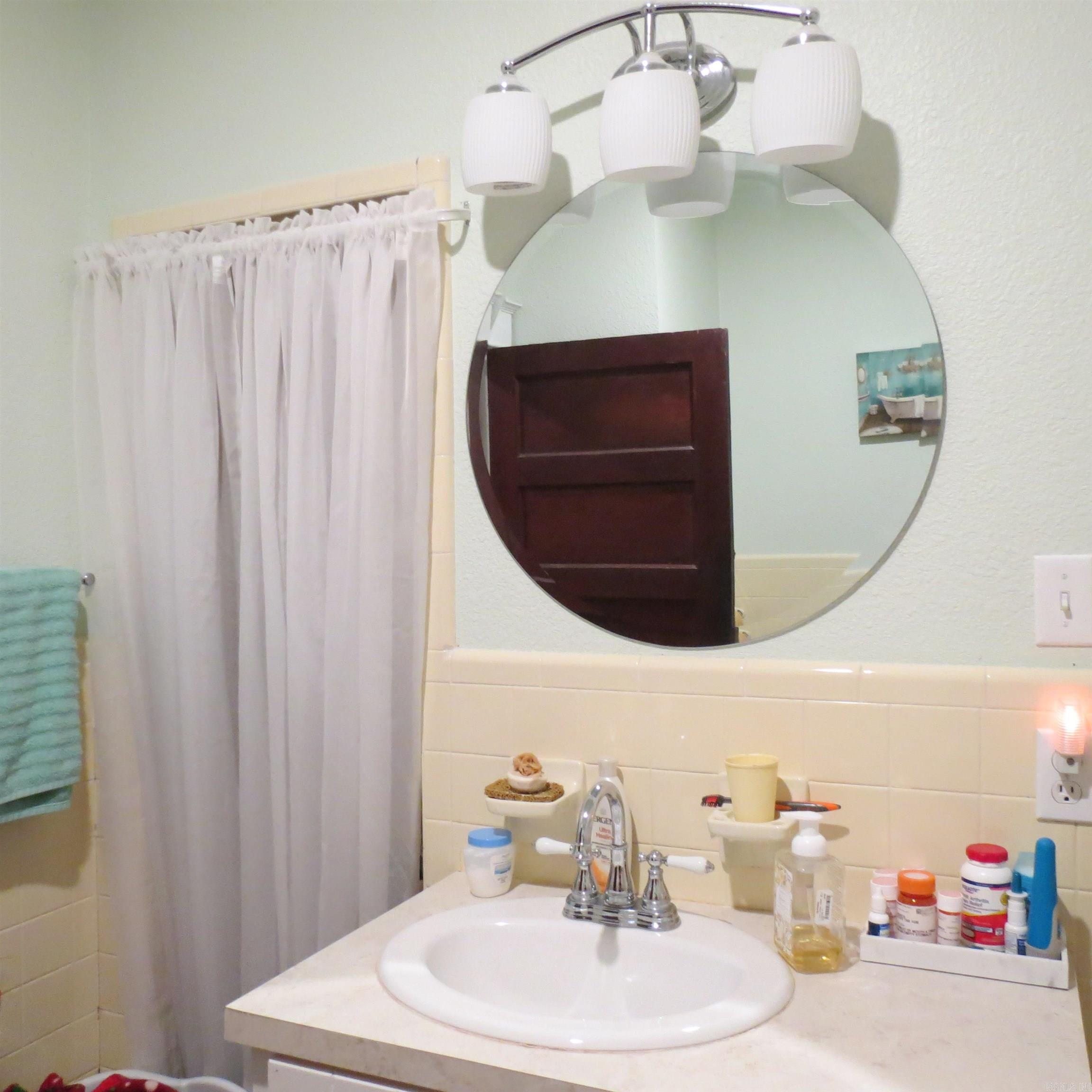 404 Jasmine Street Property Photo 27
