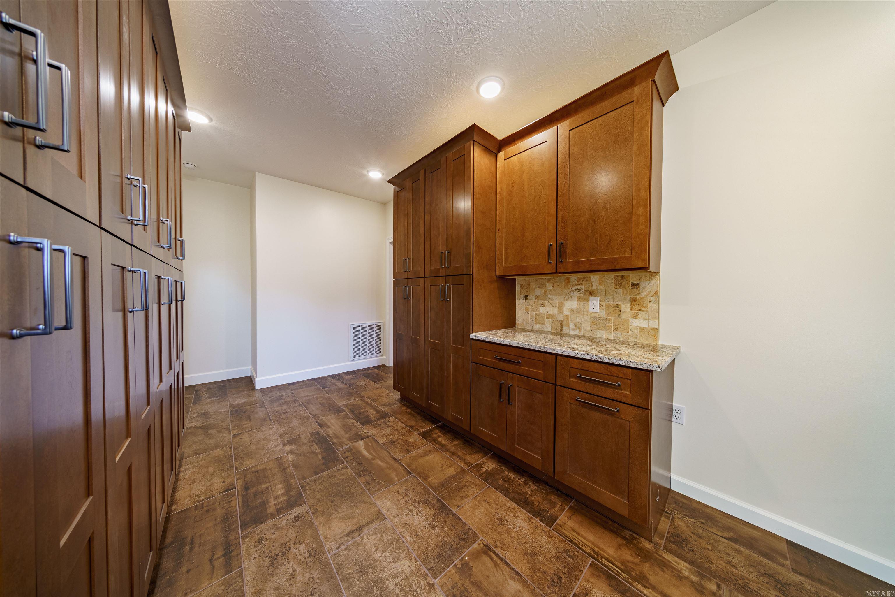 1212 Pearl Drive Property Photo 19