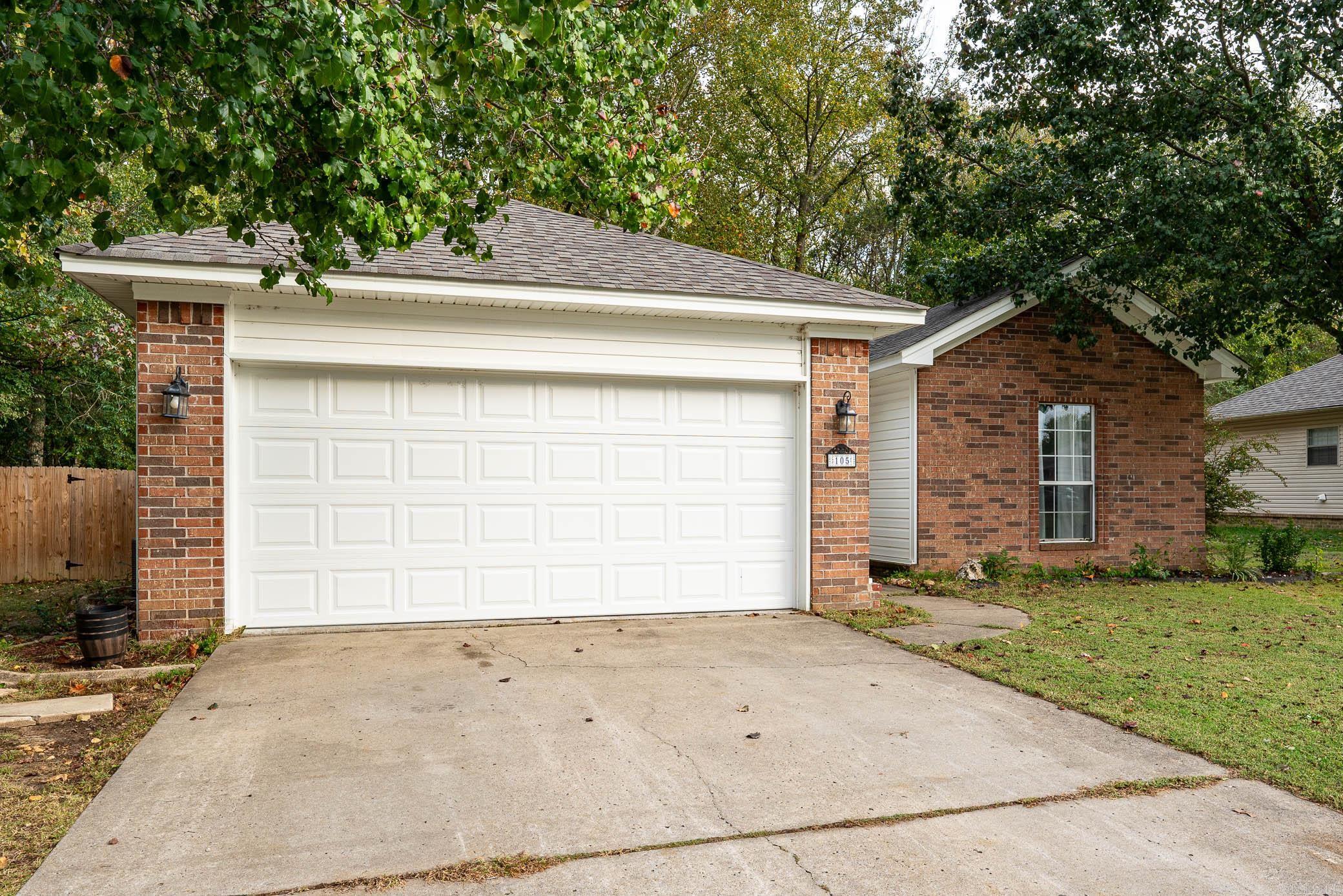 105 Rosebud Circle Property Photo