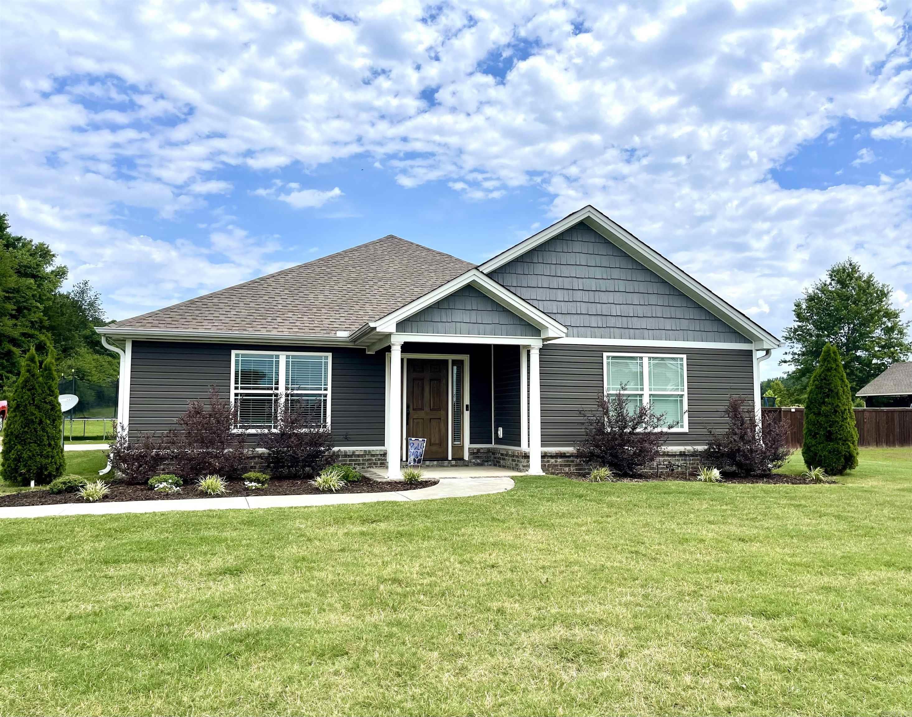 Bald Knob Outlots Real Estate Listings Main Image