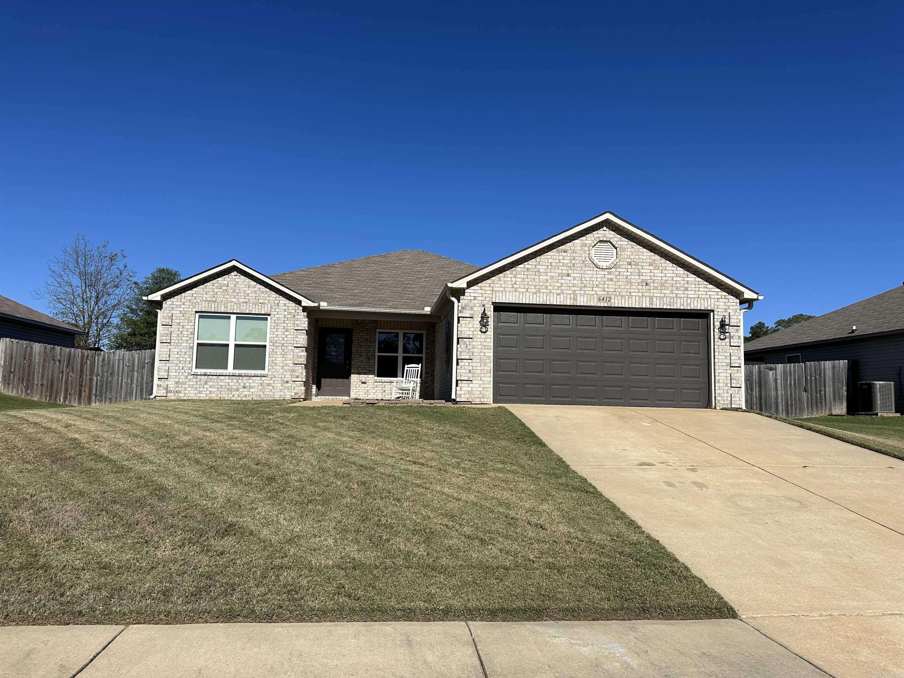 6412 Amalie Drive Property Photo