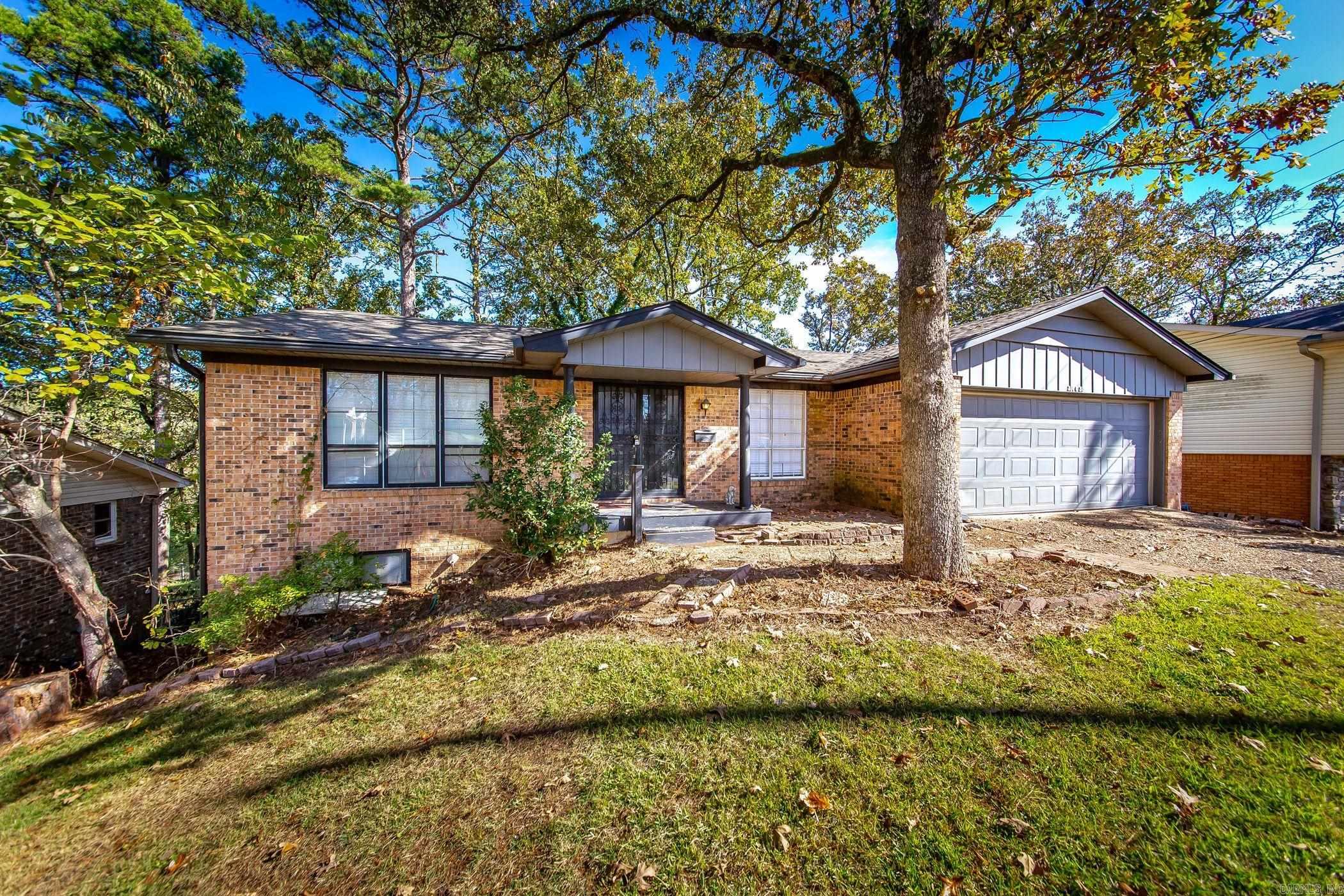 3005 Charter Oak Drive Property Photo