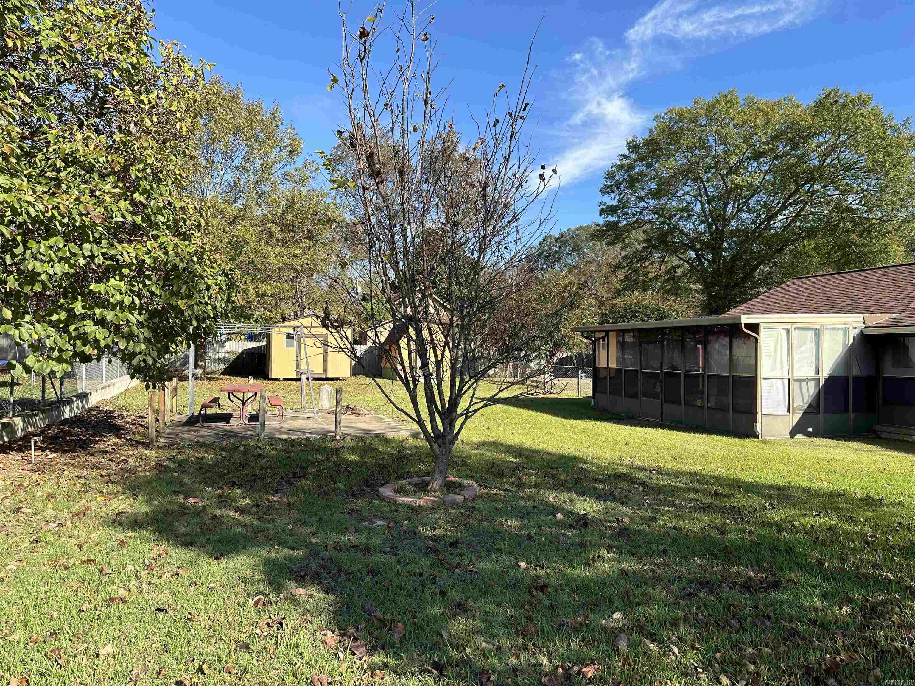 619 Westbrook Street Property Photo 10