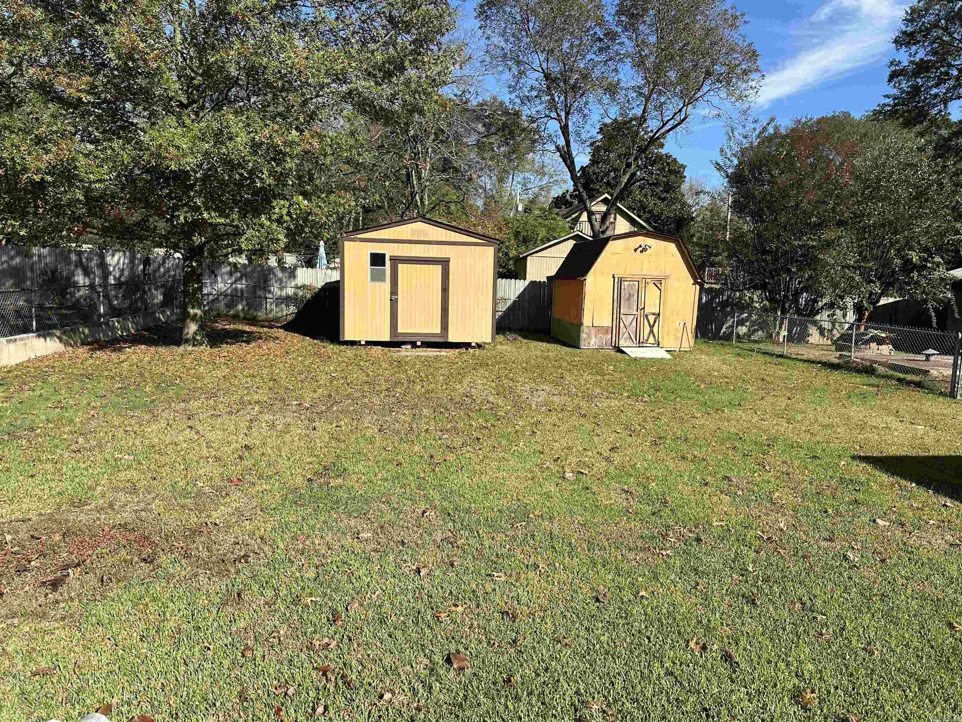 619 Westbrook Street Property Photo 12