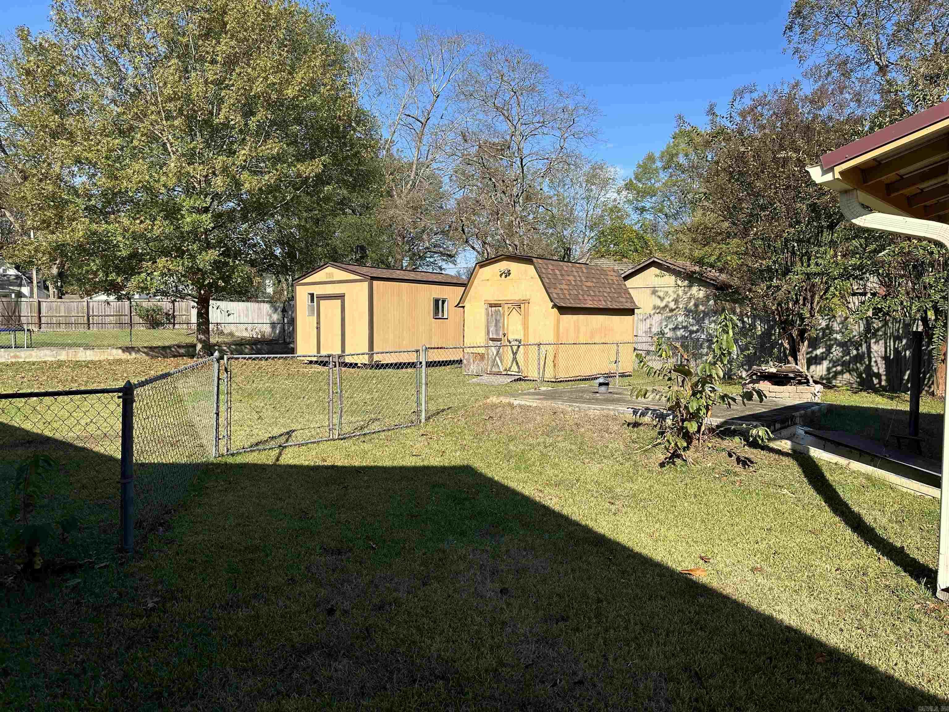 619 Westbrook Street Property Photo 18