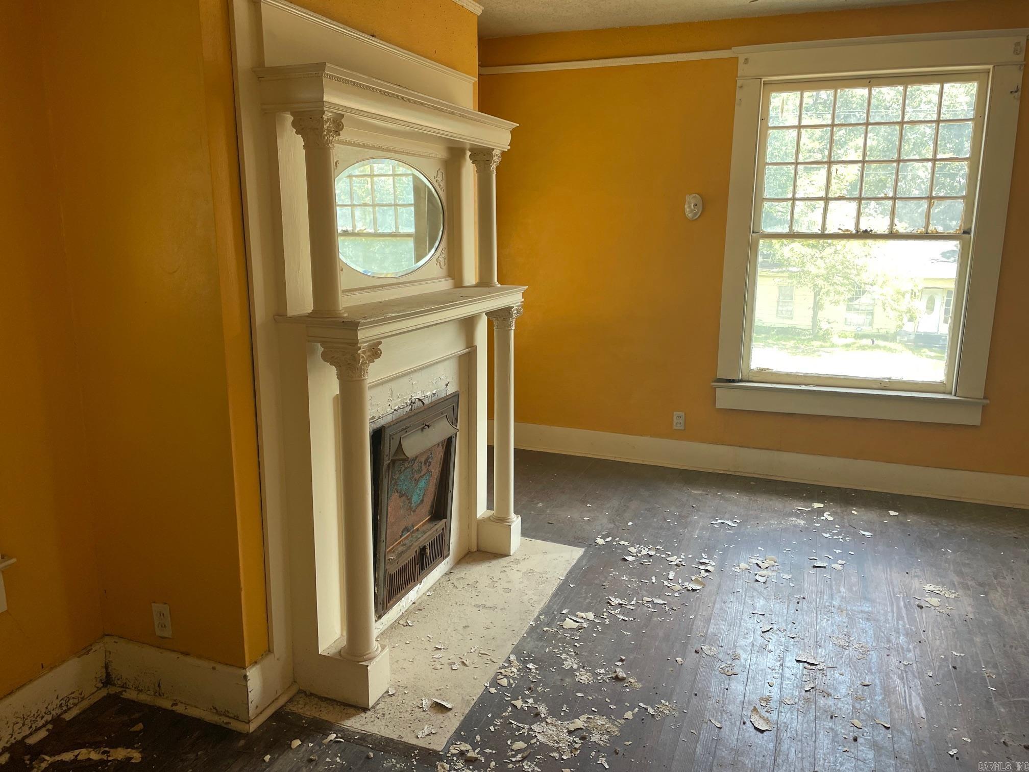 1700 S Laurel St Property Photo 5