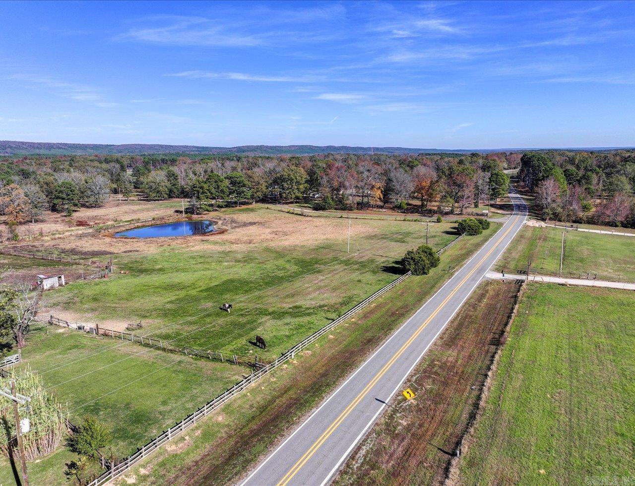 18192 Highway 84 Property Photo 2