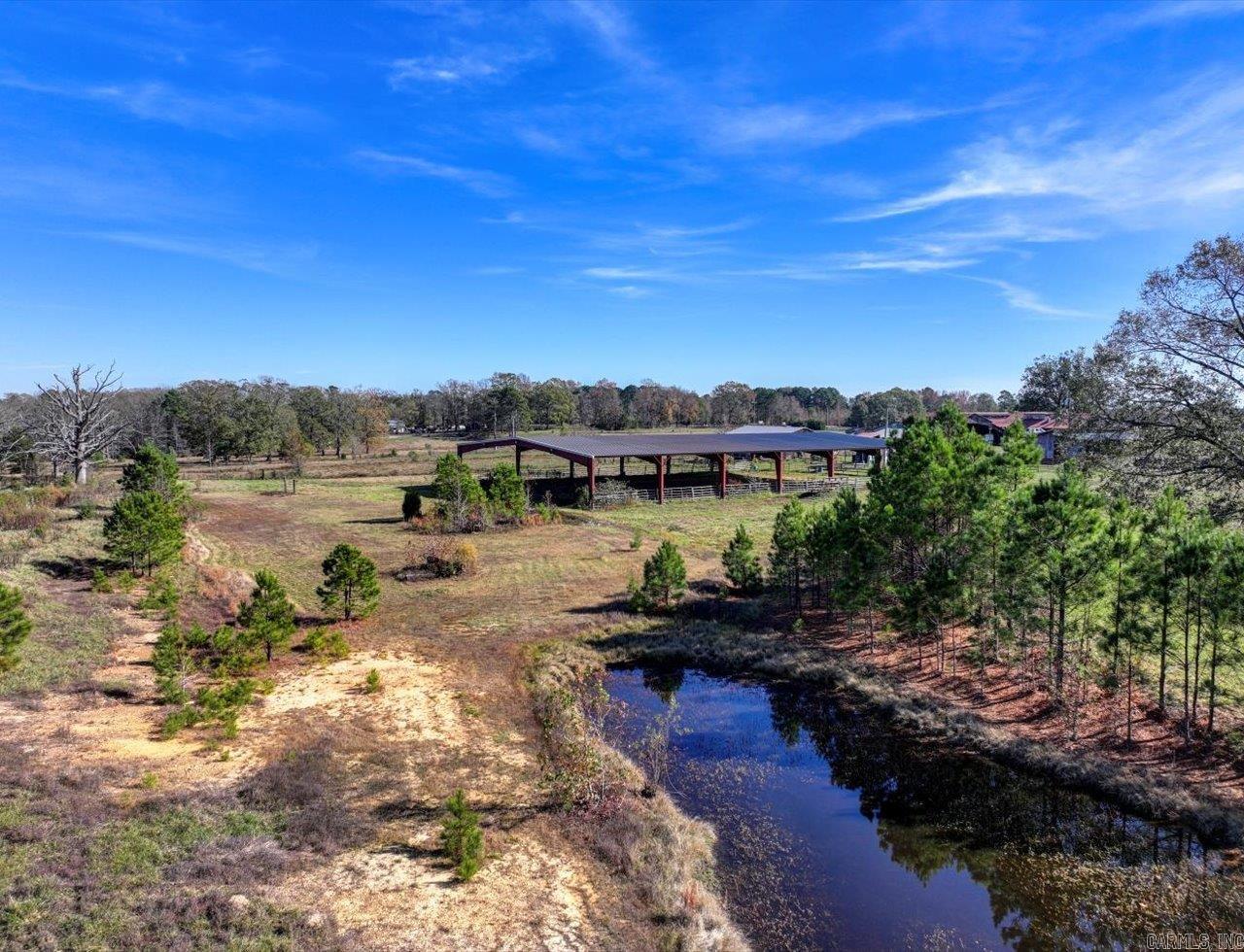 18192 Highway 84 Property Photo 9