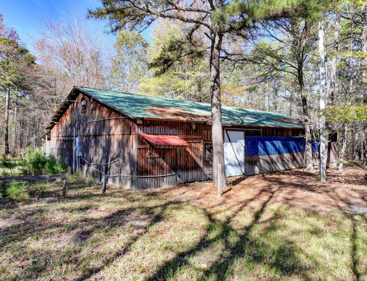 18192 Highway 84 Property Photo 17