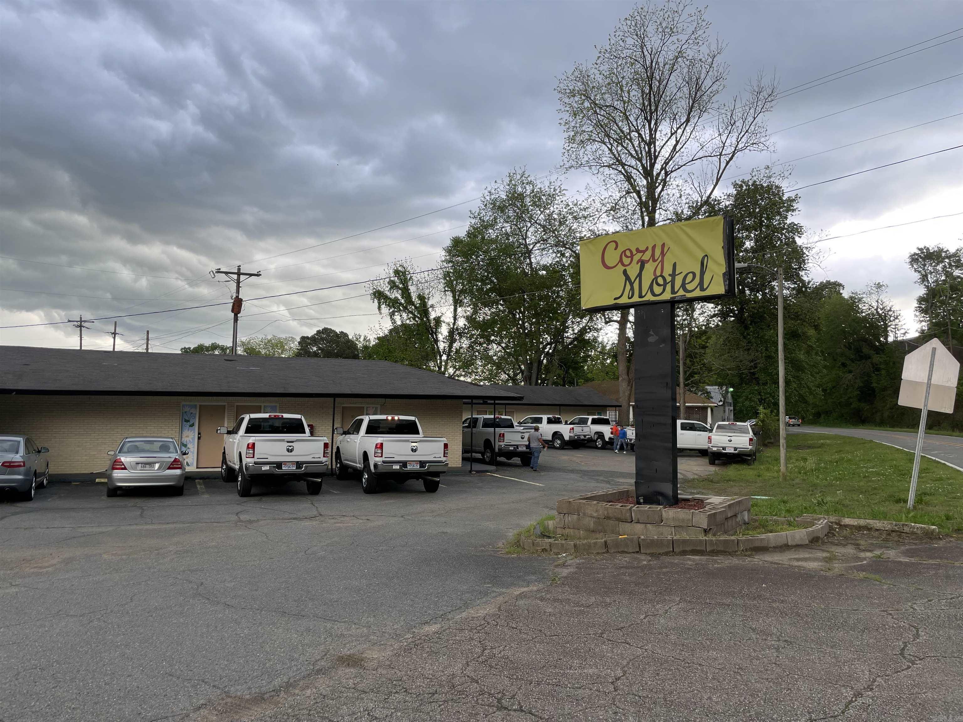 424 Highway 65b Highway Property Photo