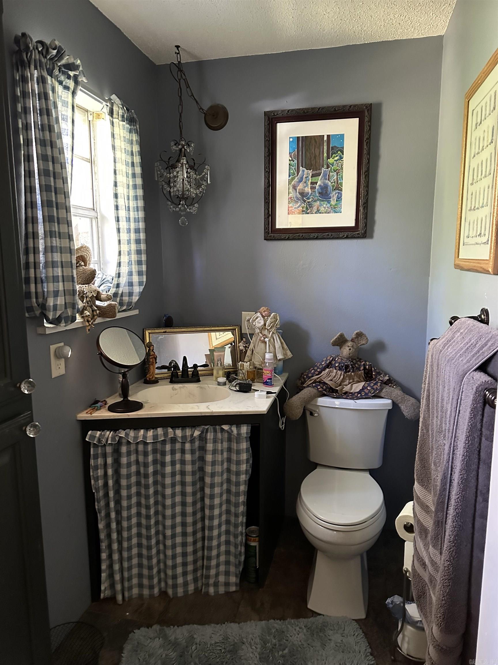 102 Douglas Drive Property Photo 14