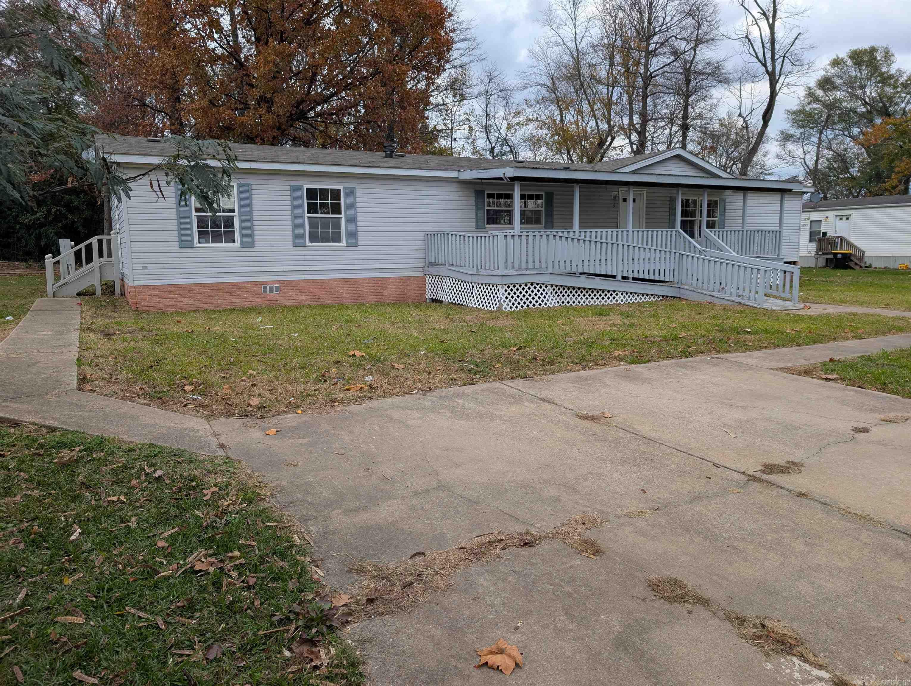 Black Oak Real Estate Listings Main Image
