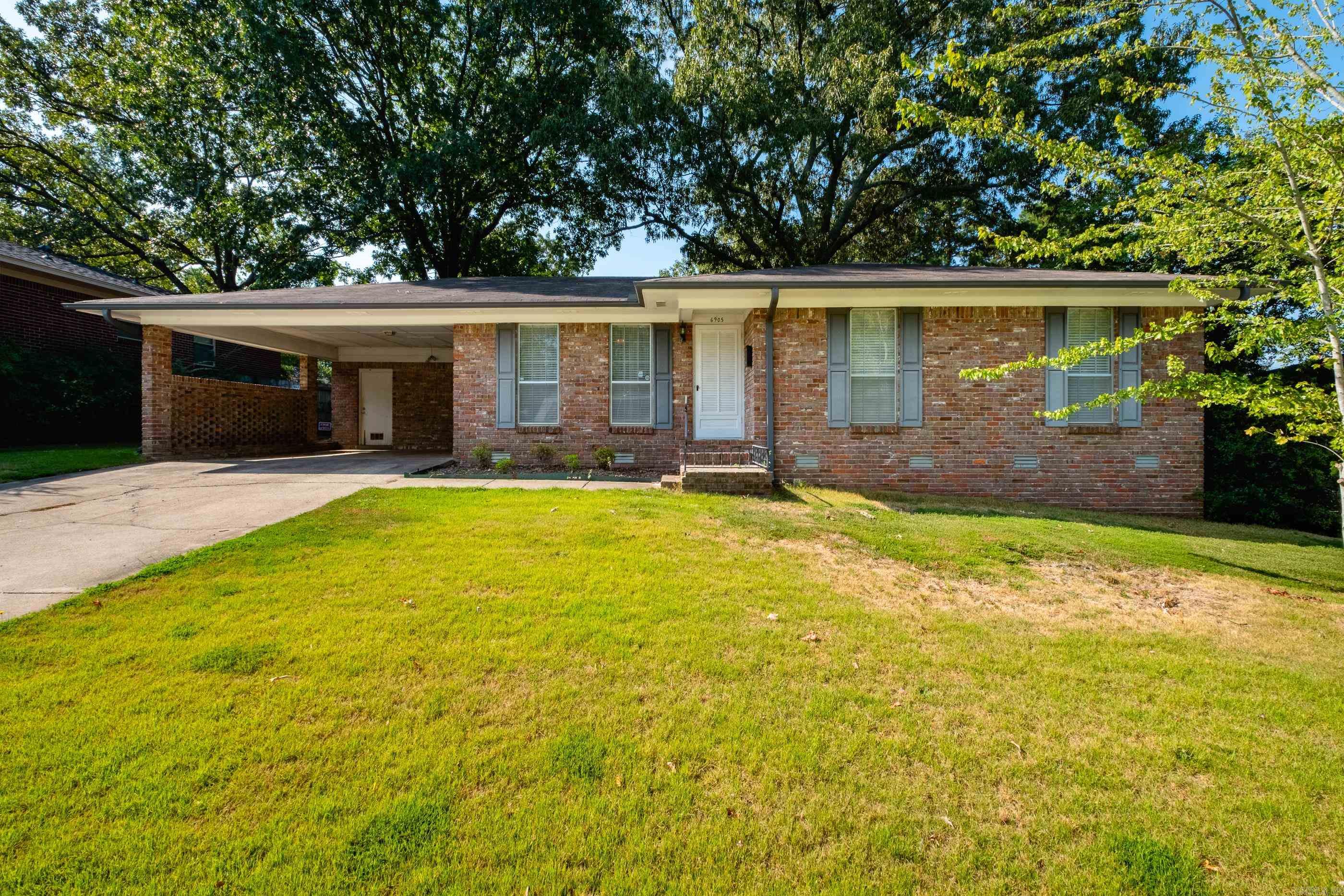 6905 Briarwood Property Photo