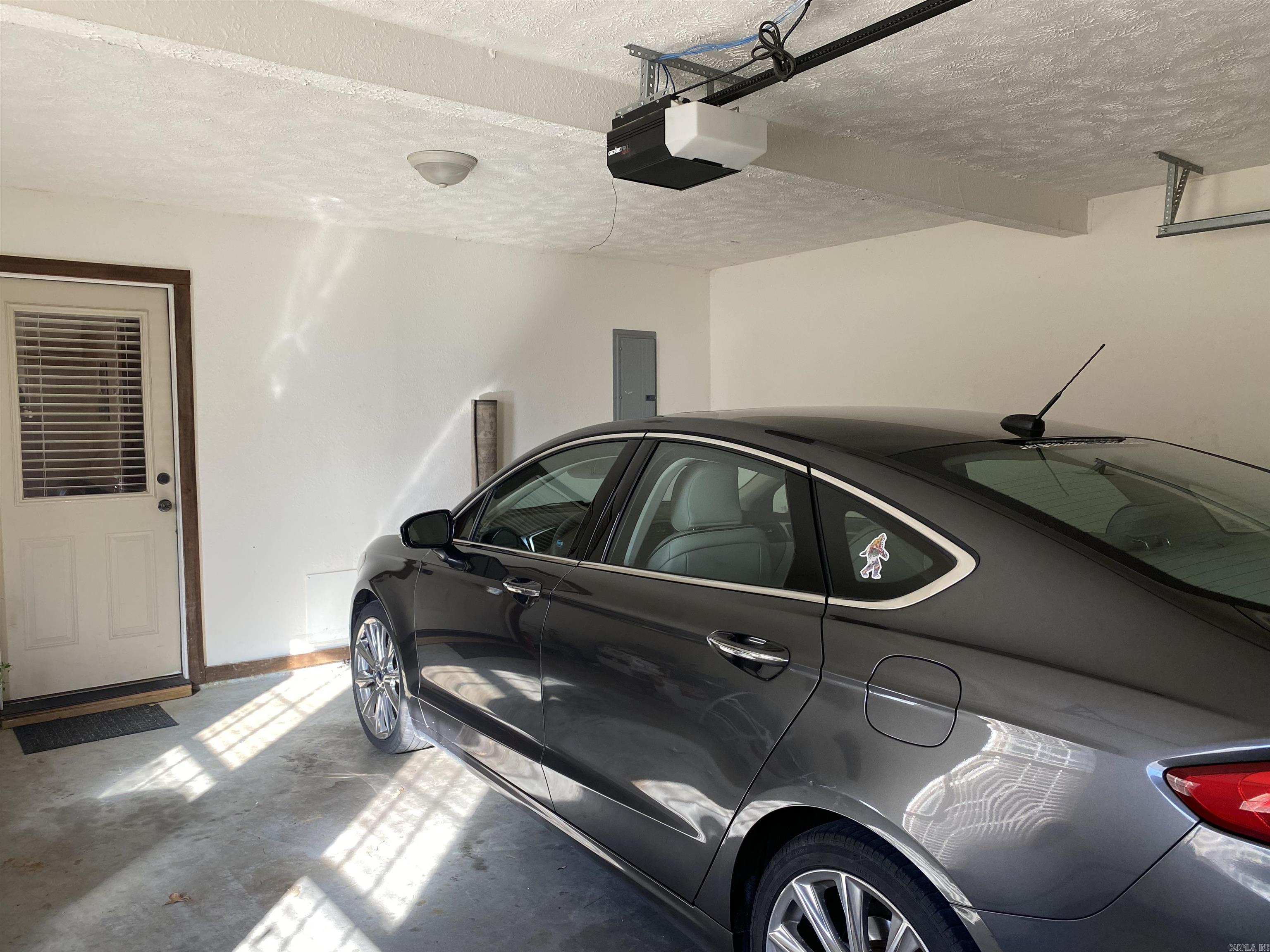 5 Jared Circle Property Photo 5