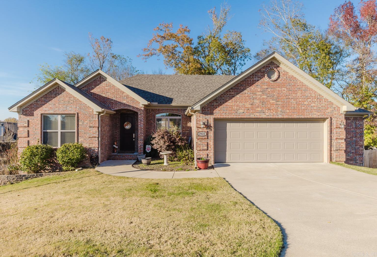 2924 Silverton Drive Property Photo