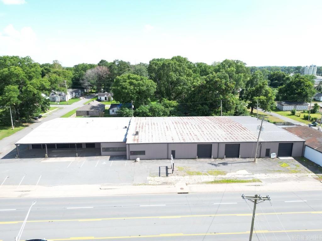 2222 E Broadway Street Property Photo 7
