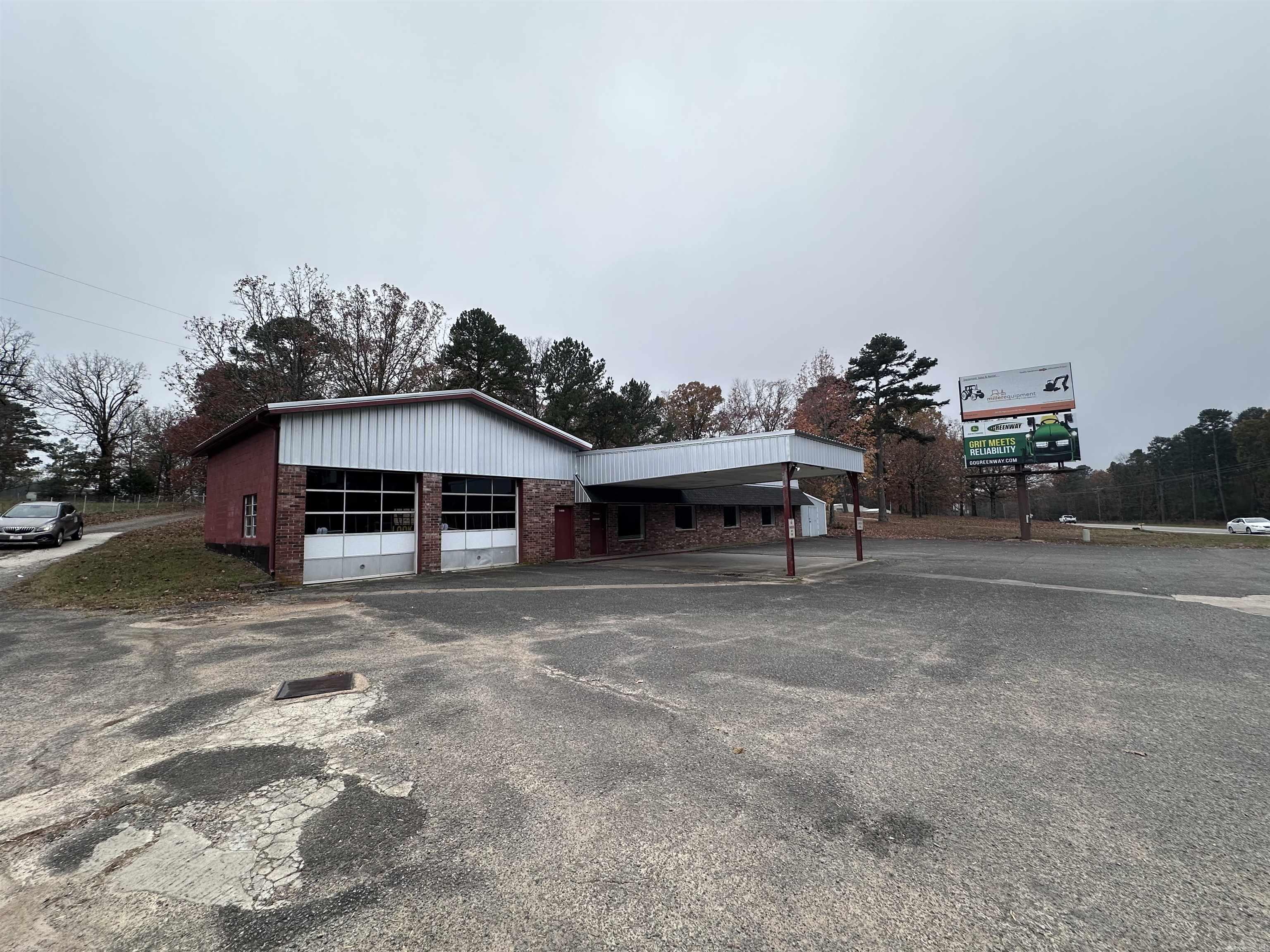 1400 Heber Springs Road N. Property Photo 12