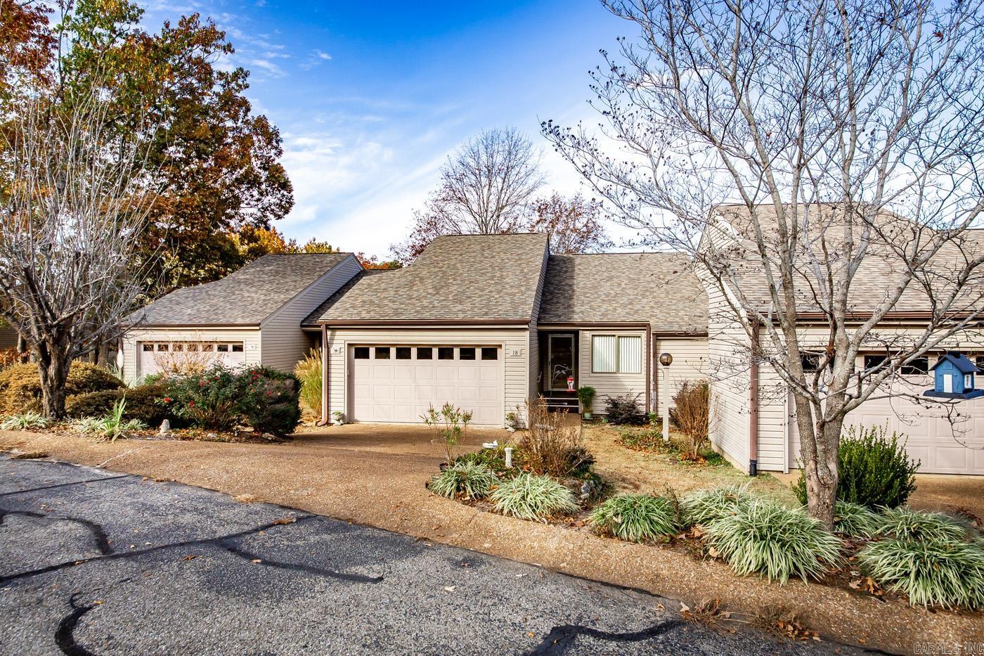 Country Club Ridge Real Estate Listings Main Image