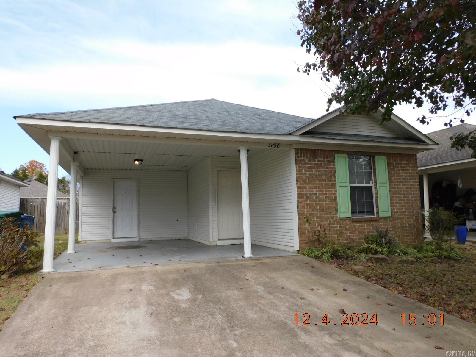 3890 Ledbetter Drive Property Photo