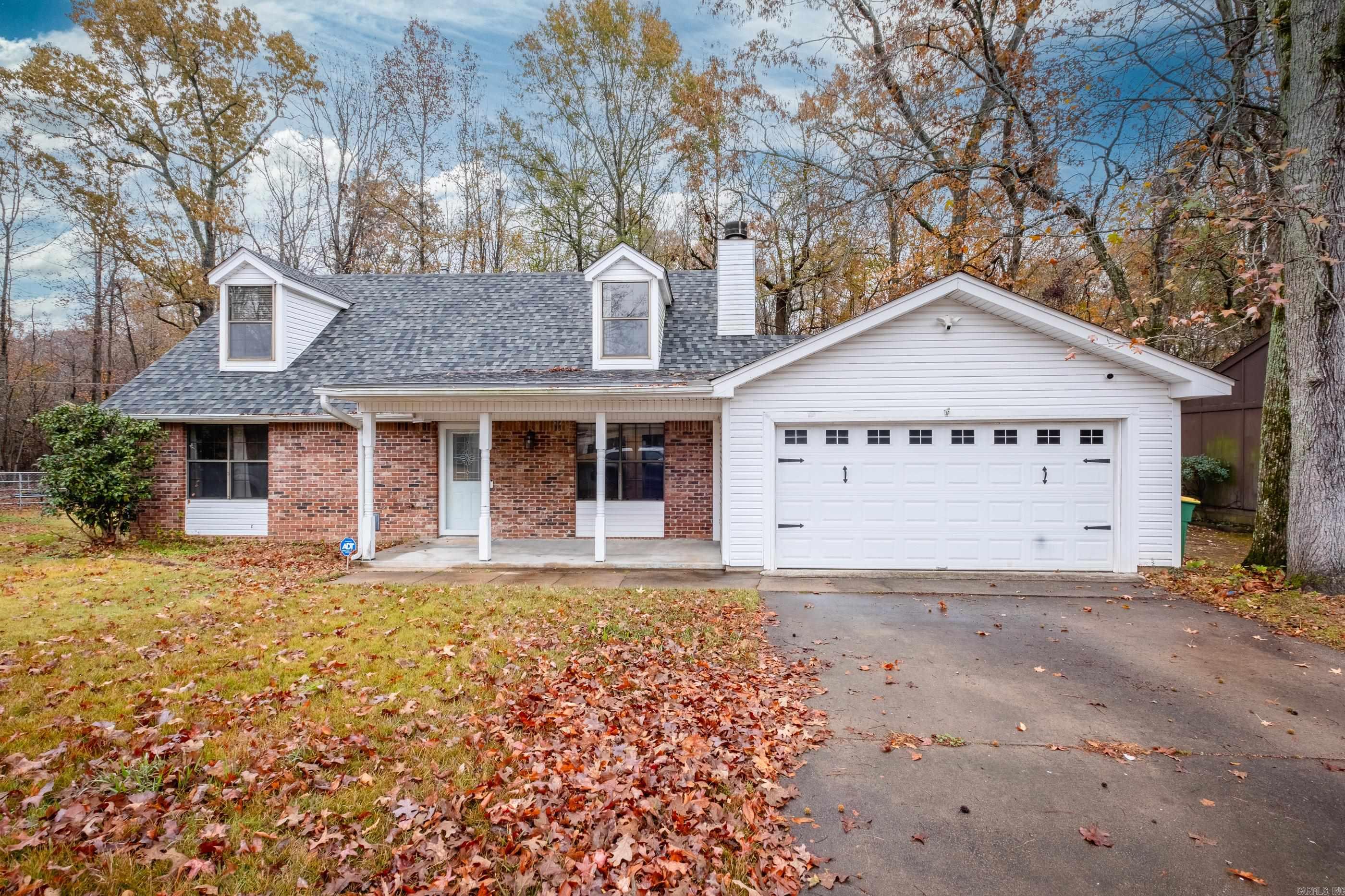 Deerewood Real Estate Listings Main Image