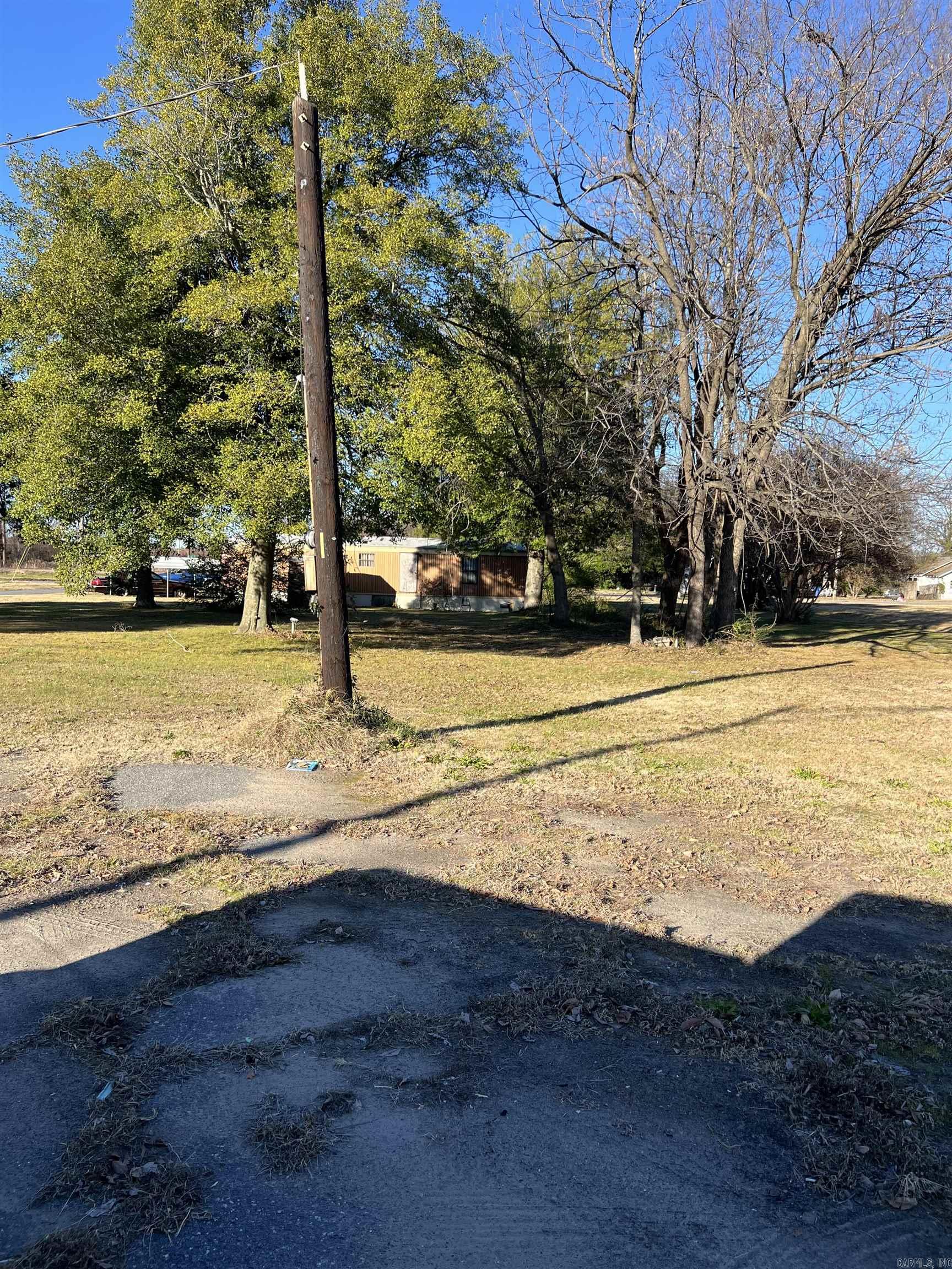 3001 E Broadway St Property Photo 2