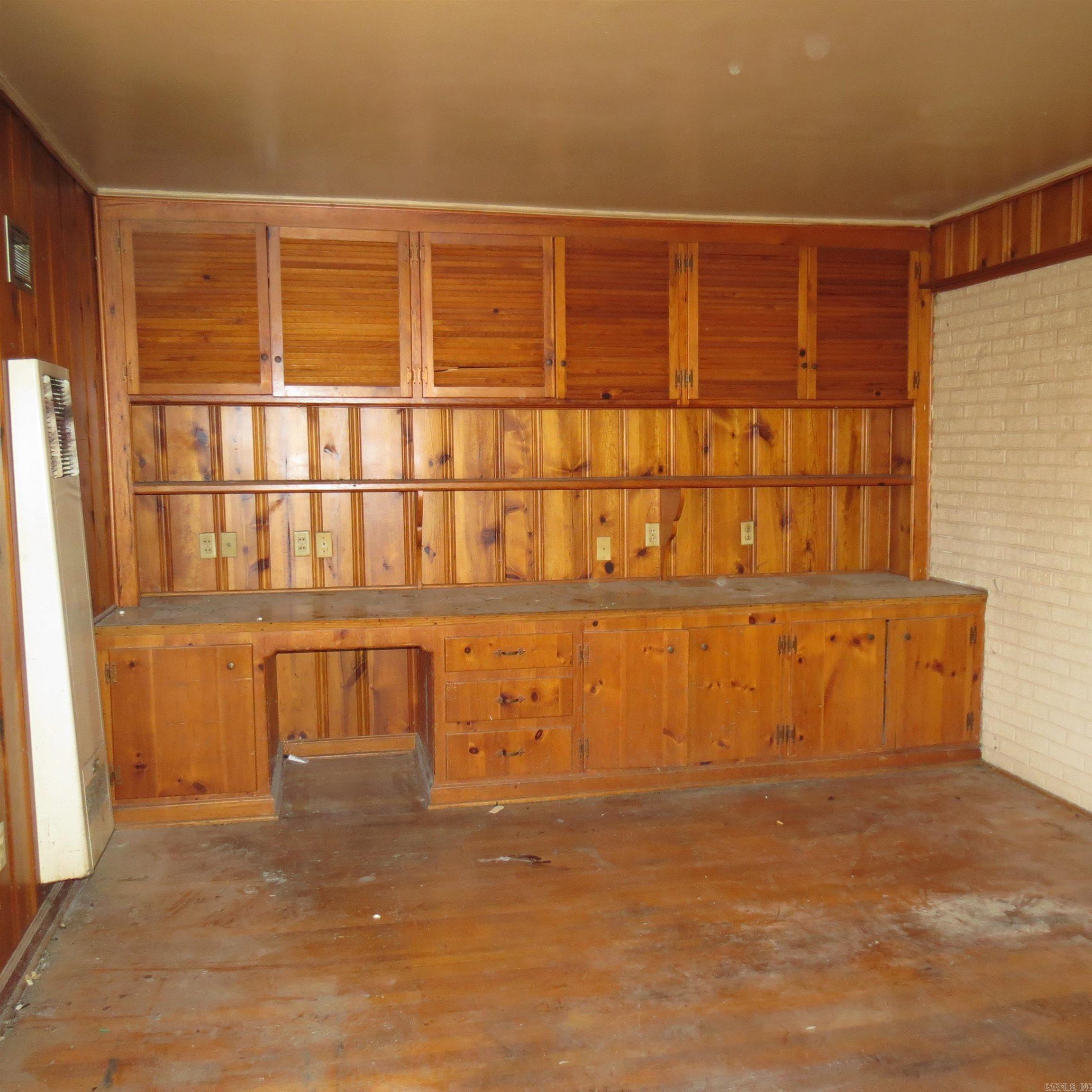 24045798 Property Photo 14