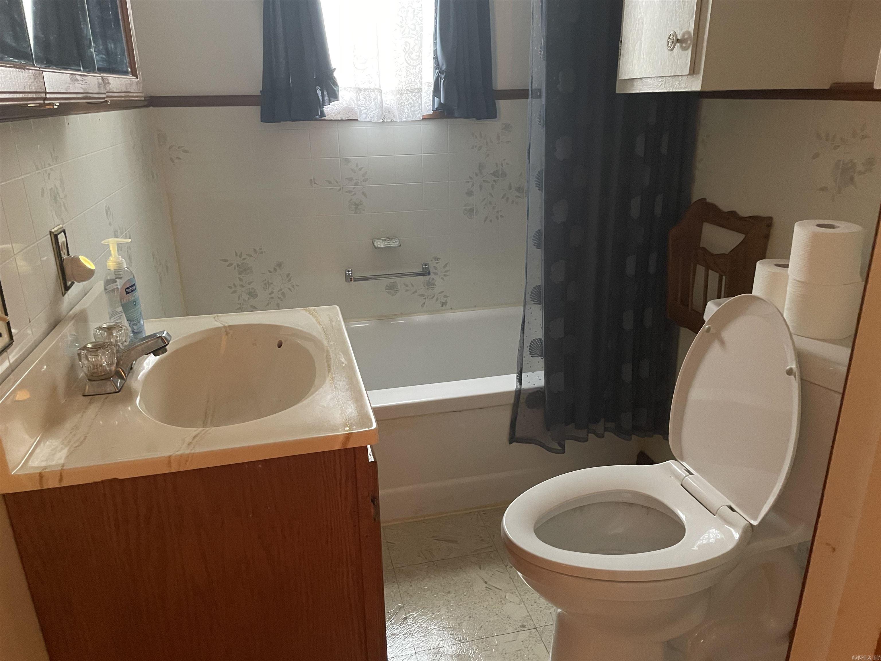 3810 Vinson Rd Property Photo 13