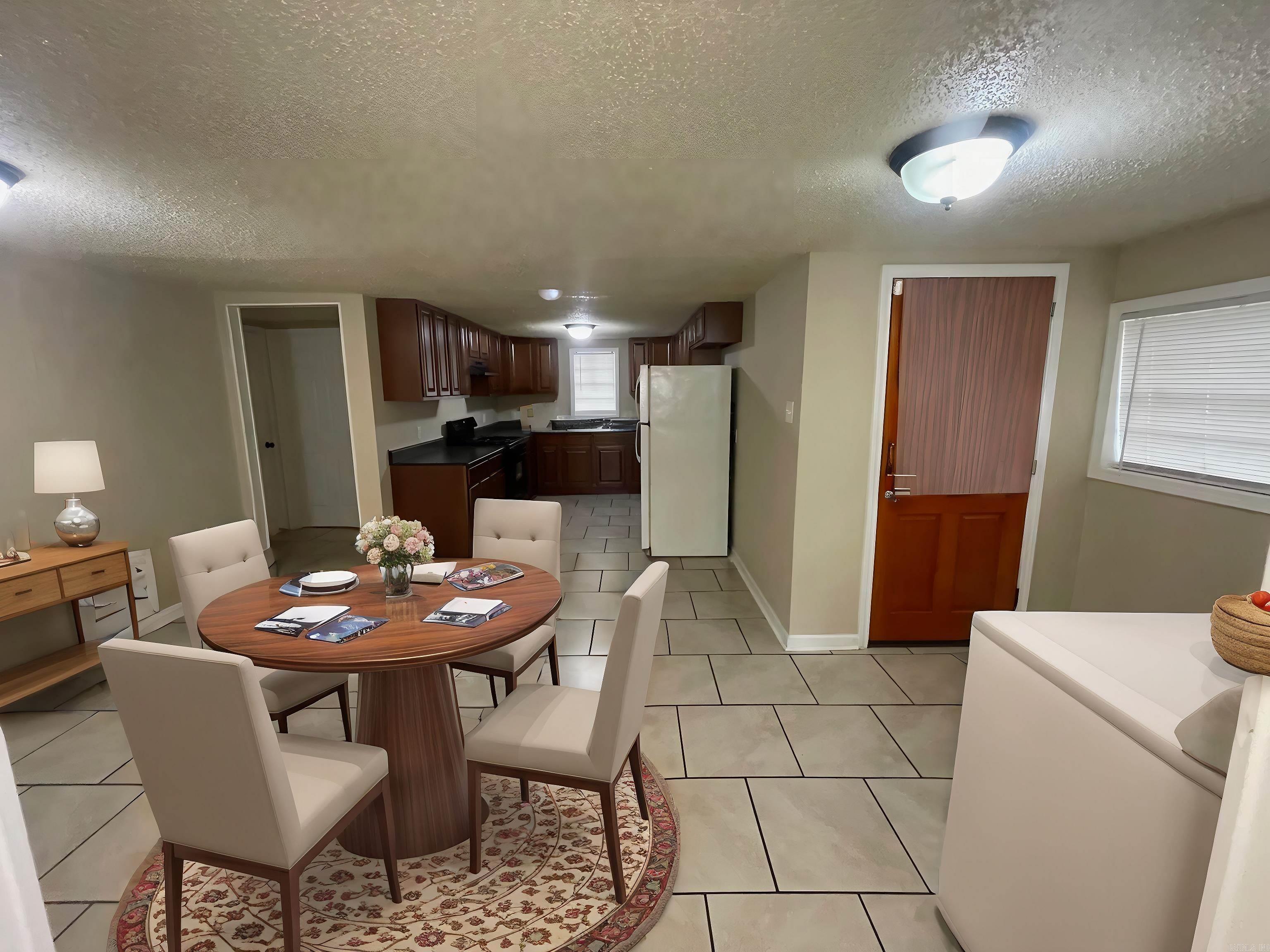 1104 Parkway Drive Property Photo 9