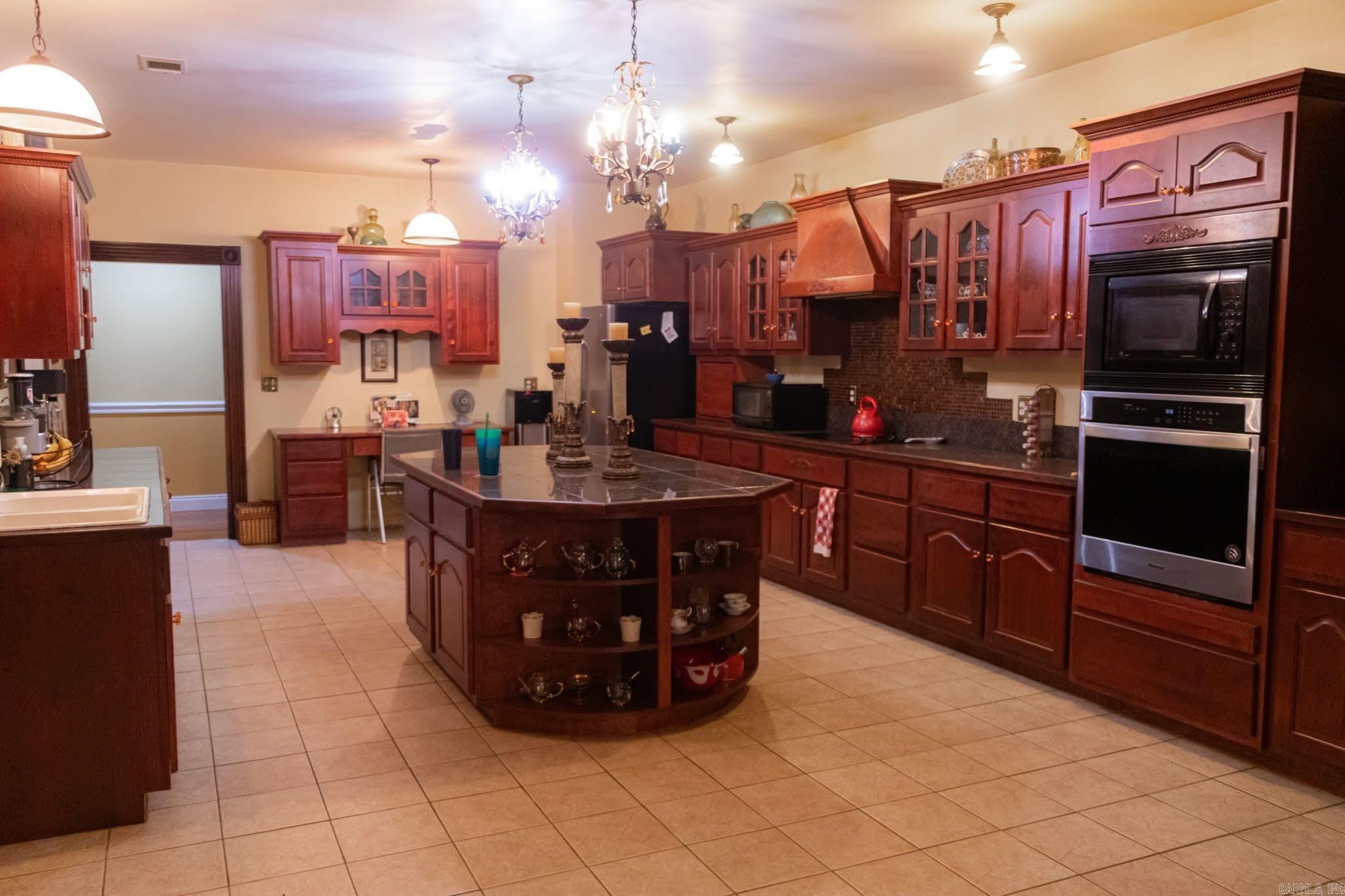 94 Givens Property Photo 39