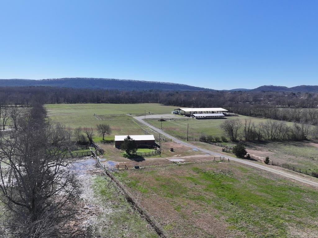 360 Hwy 27 N Property Photo 5