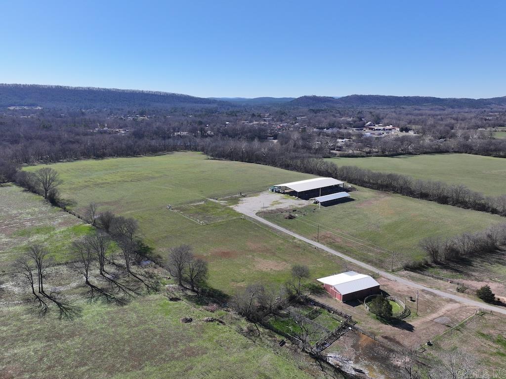 360 Hwy 27 N Property Photo 10