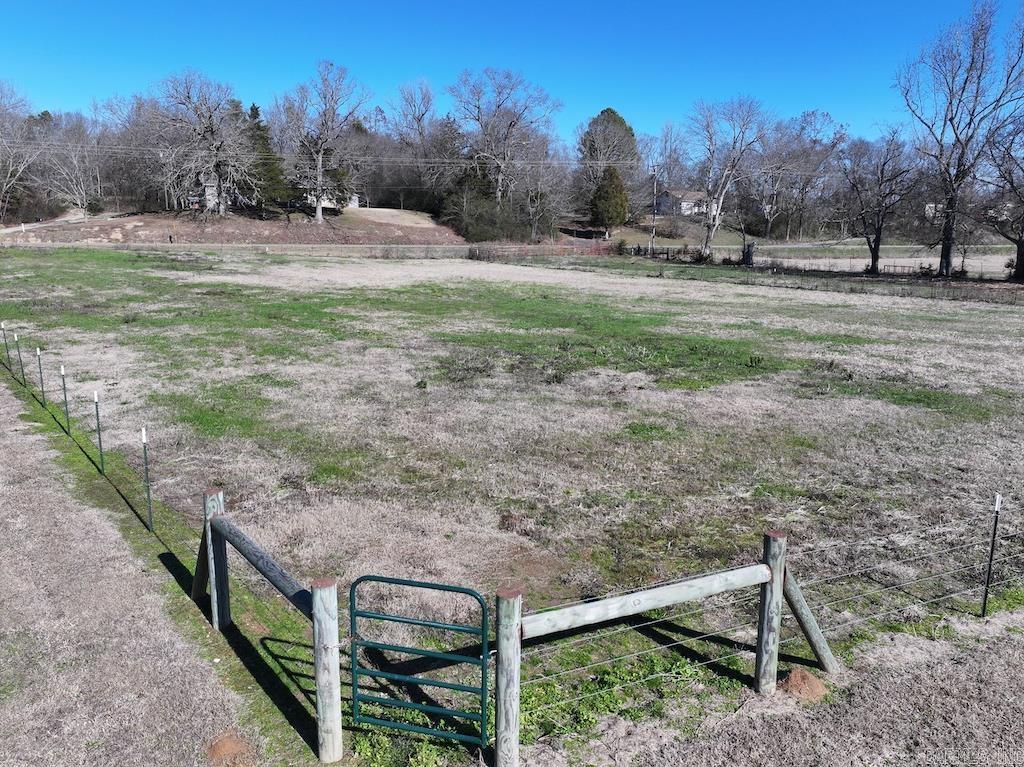 360 Hwy 27 N Property Photo 12