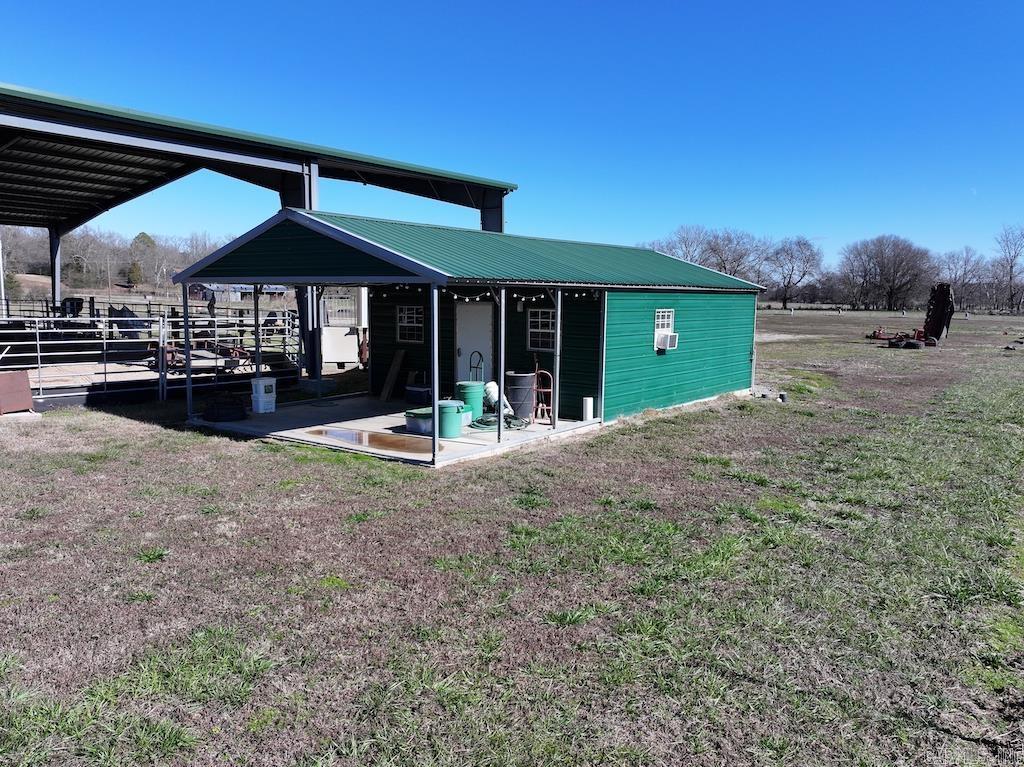 360 Hwy 27 N Property Photo 23