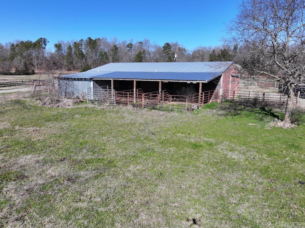 360 Hwy 27 N Property Photo 31