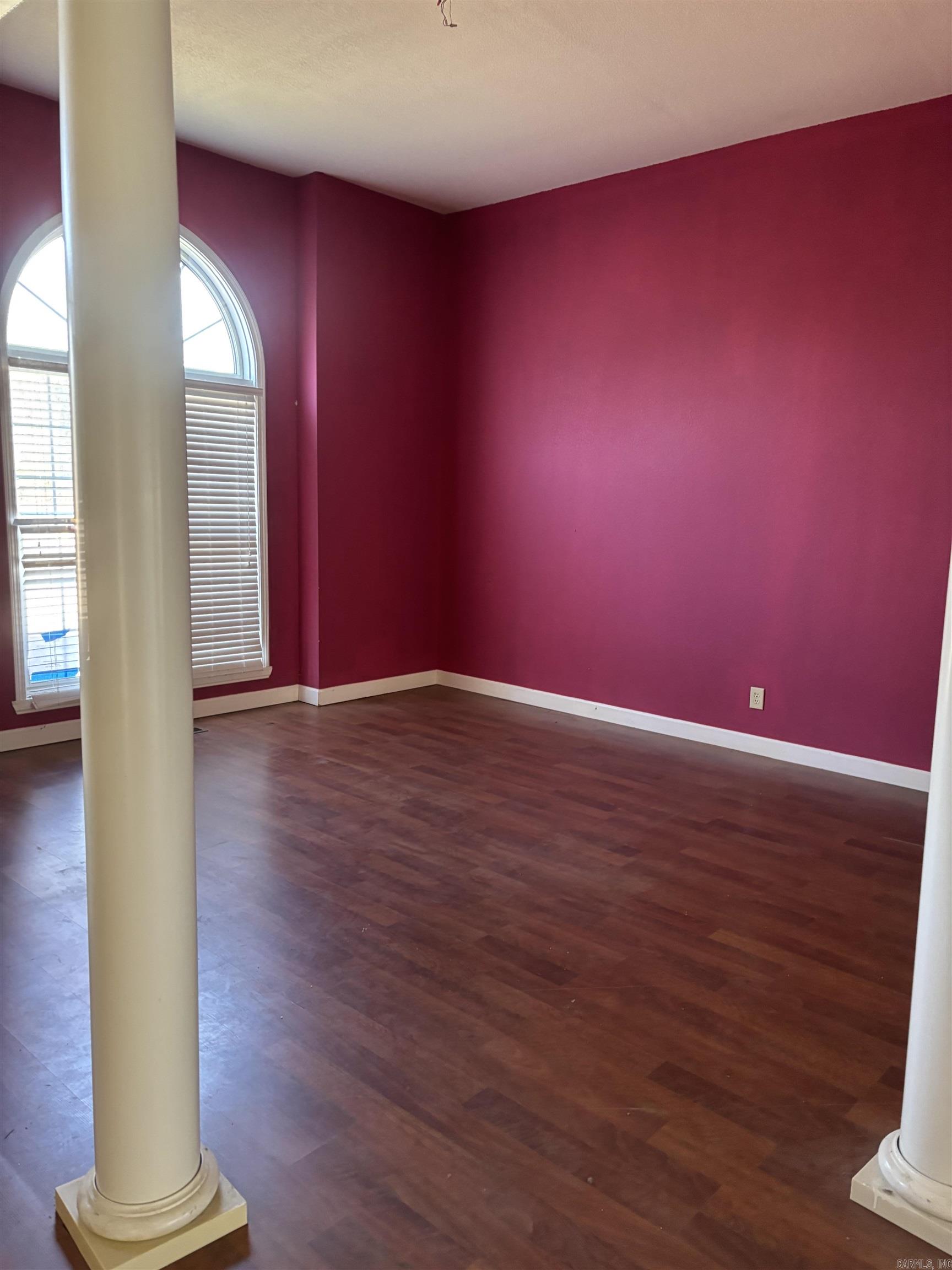 836 Shady Heights Road Property Photo 6